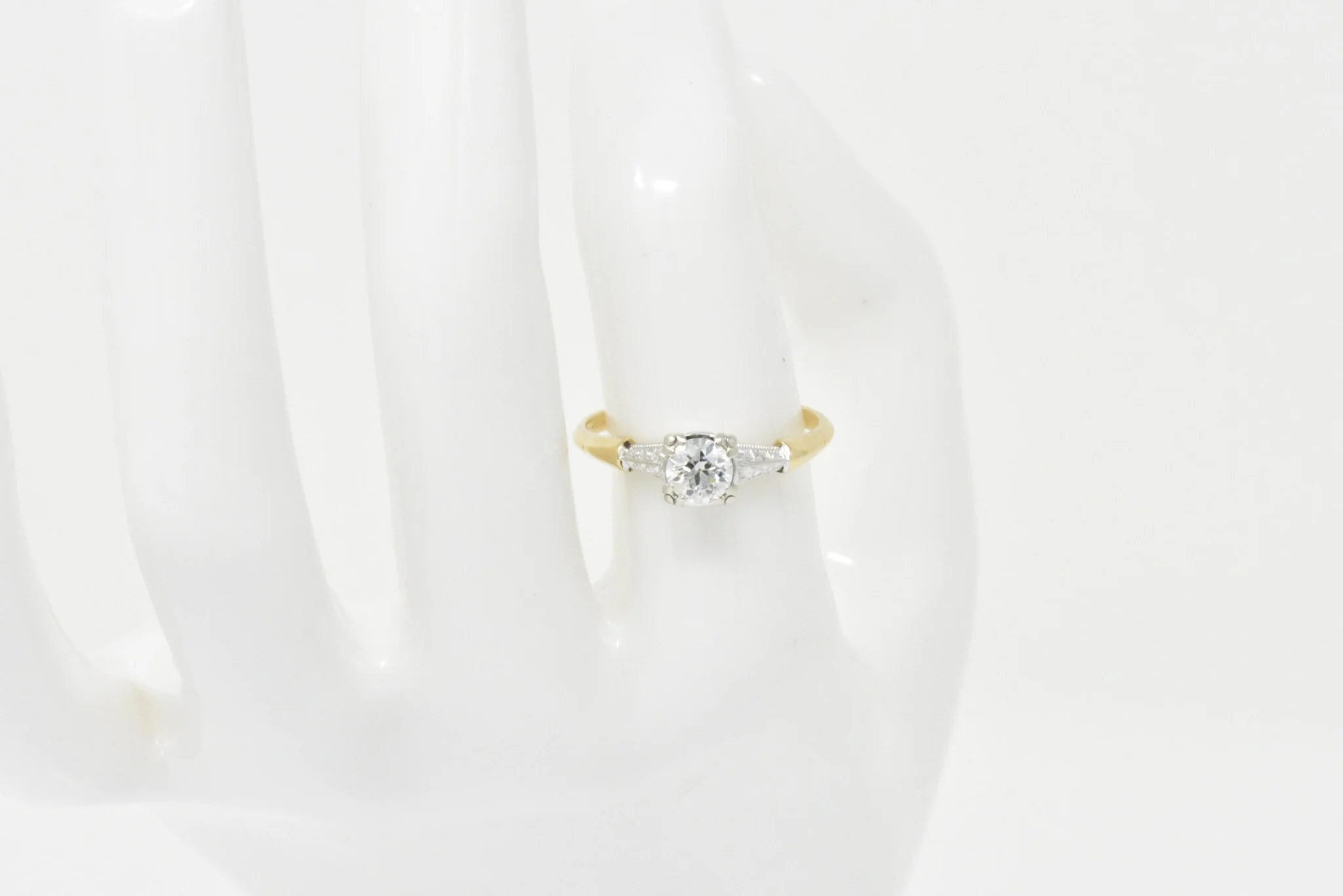 Retro 0.40 CTW Old European Cut Diamond Platinum 14 Karat Gold Engagement Ring - Image 7