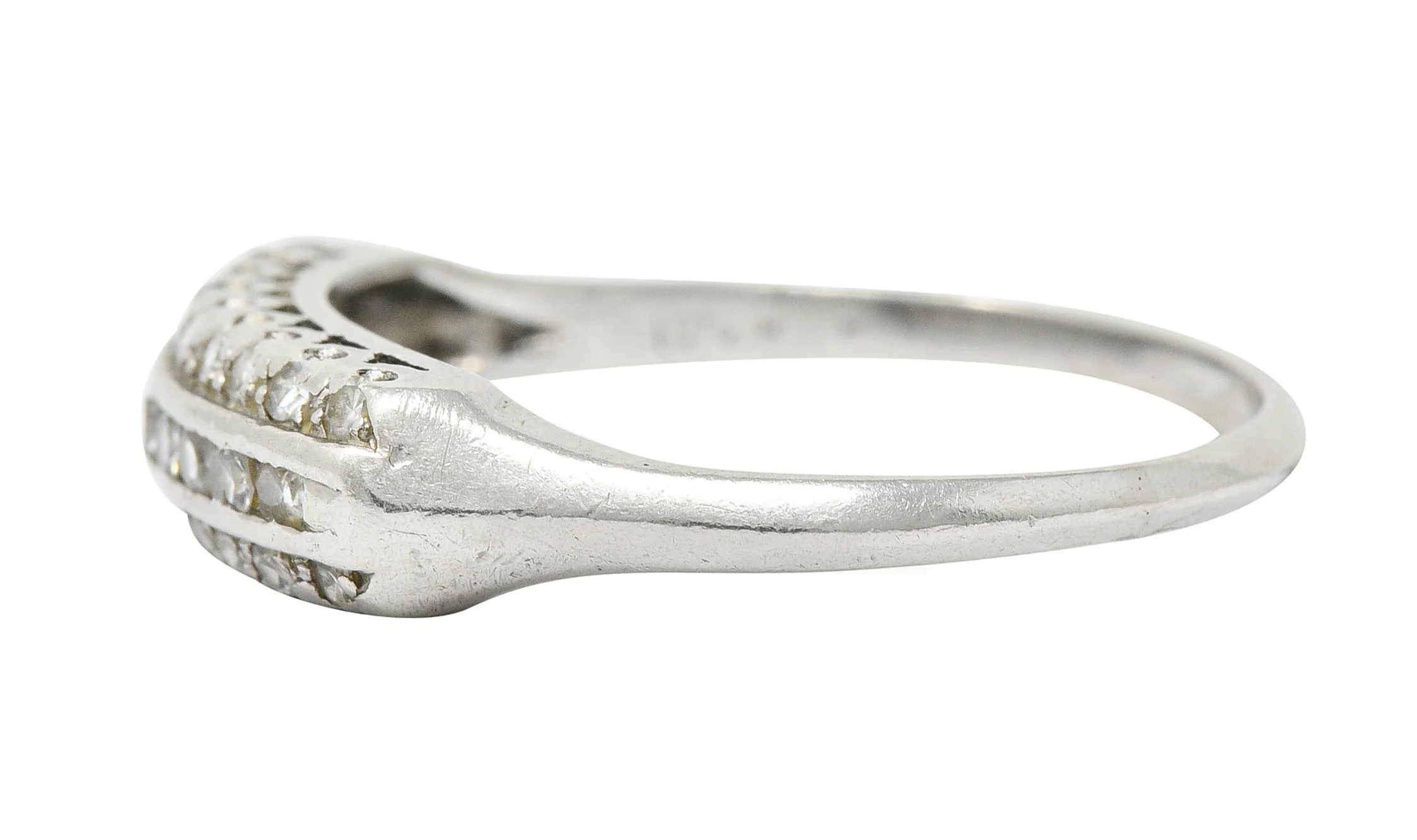 Retro 0.45 CTW Diamond Platinum Fishtail Band Ring - Image 5