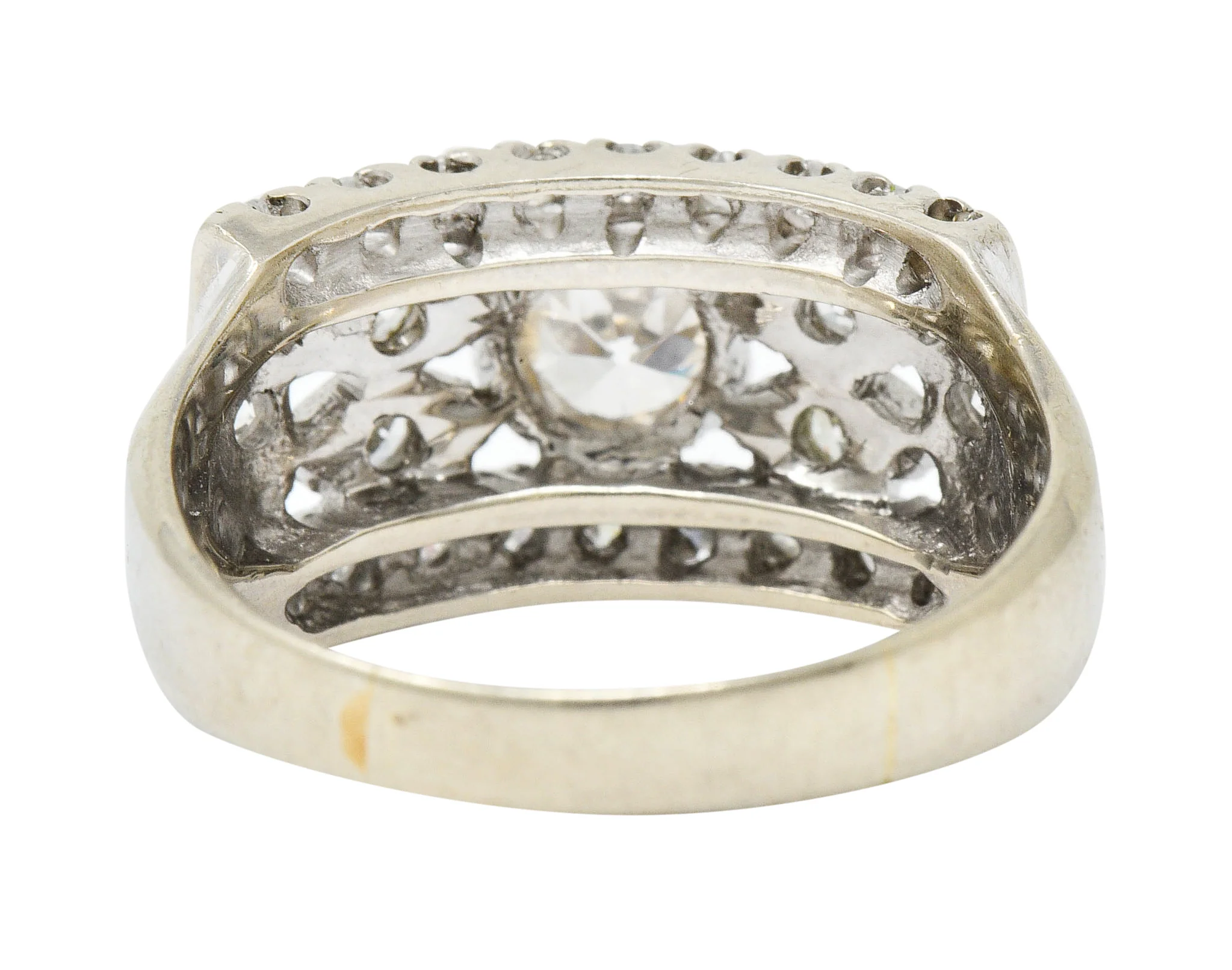 Retro 1.00 CTW 14 Karat White Gold Eyelet Band Ring - Image 4