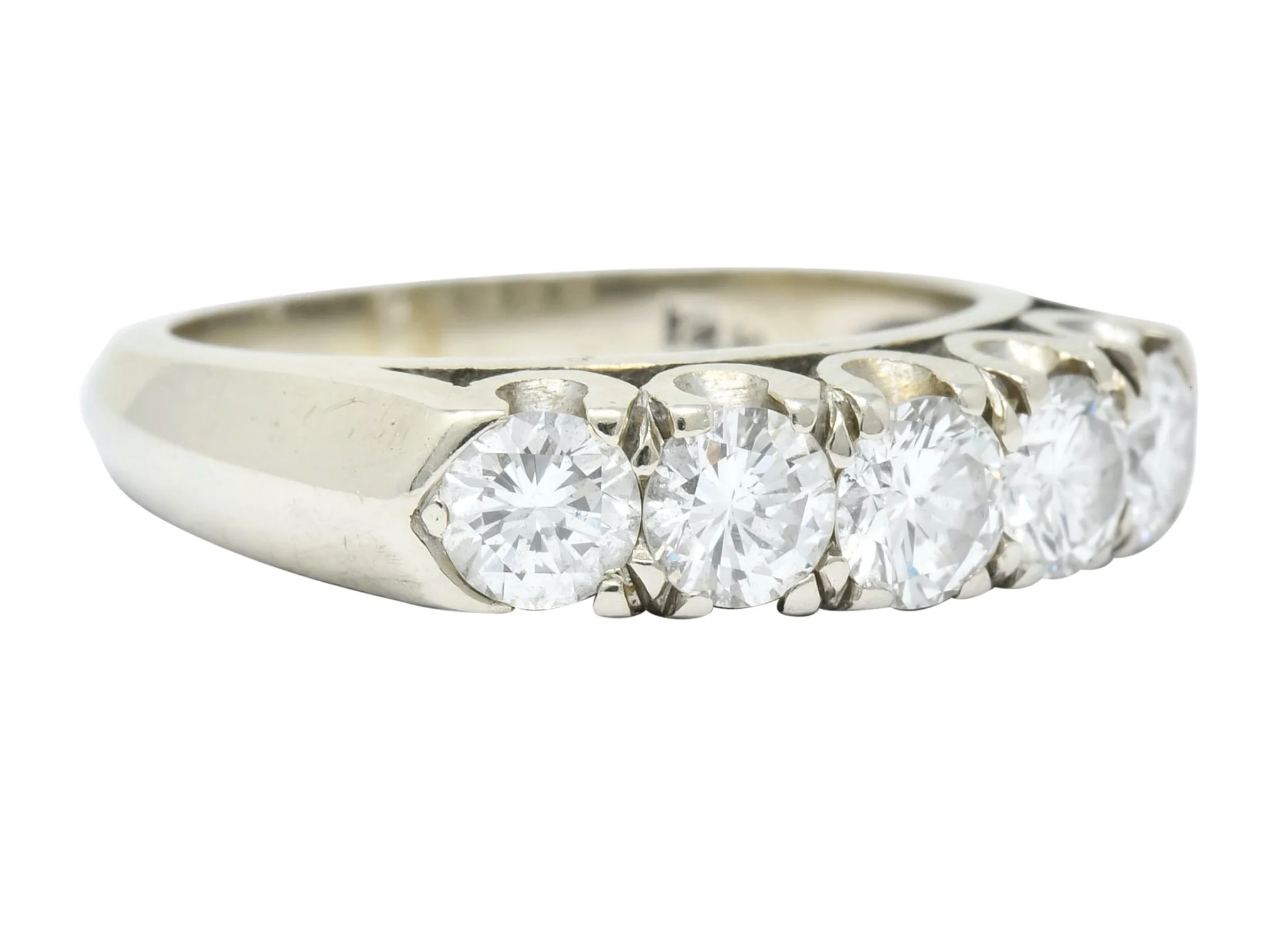 Retro 1.00 CTW Diamond 14 Karat White Gold Fishtail Band Ring - Image 2