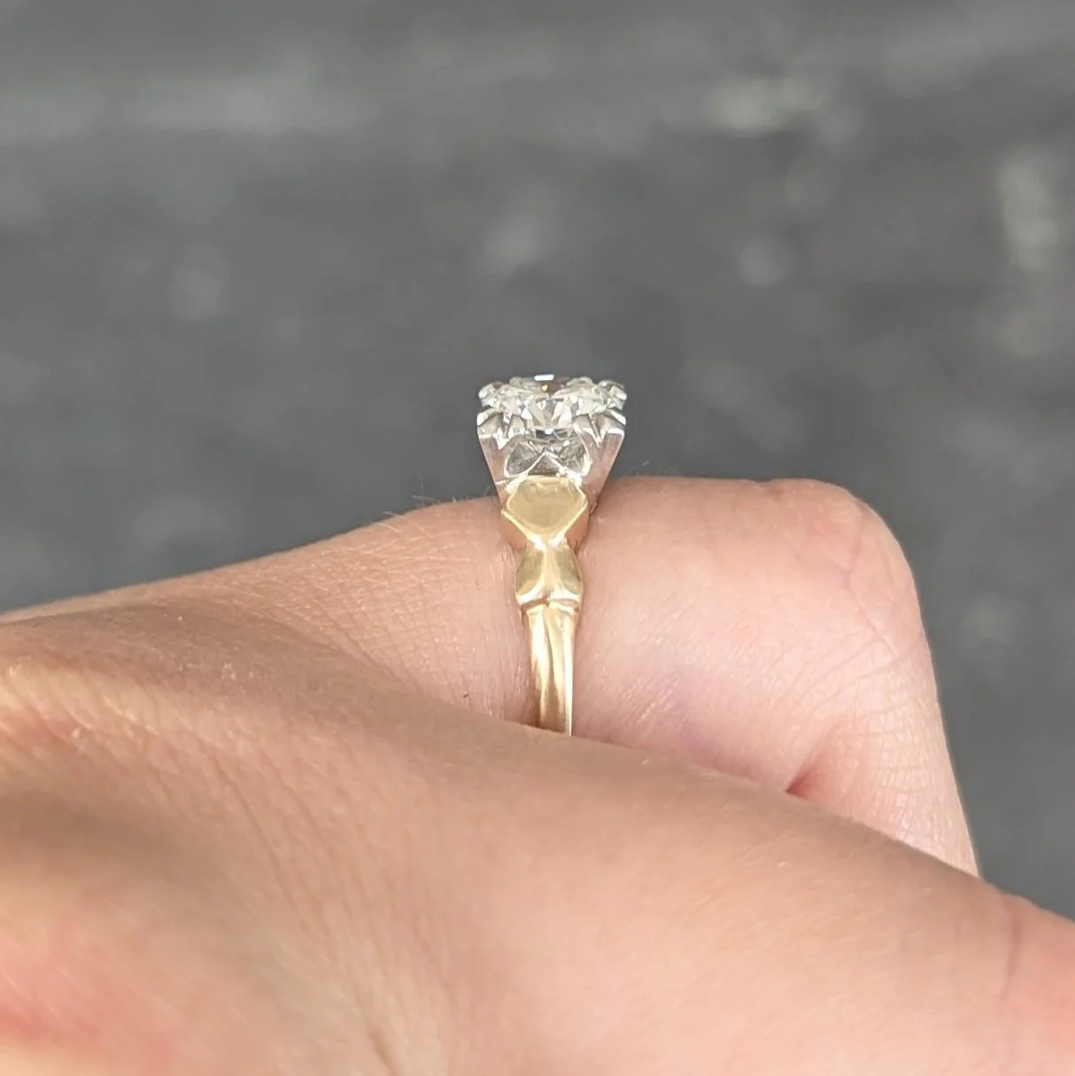Retro 1.02 CTW Transitional Cut Platinum 14 Karat Yellow Gold Vintage Engagement Ring - Image 8