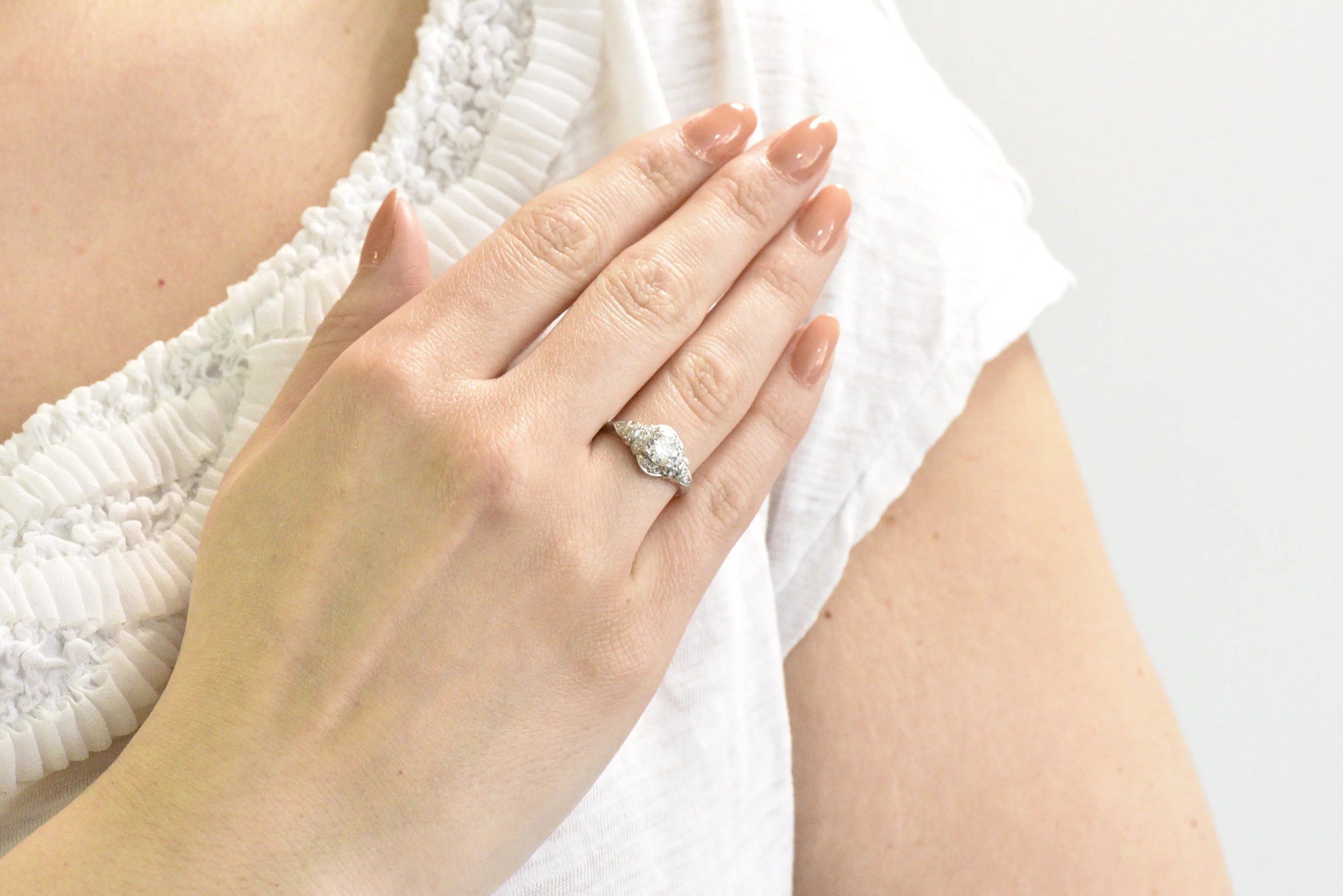 Retro 1.10 CTW Diamond Platinum Engagement Ring Circa 1940's - Image 3