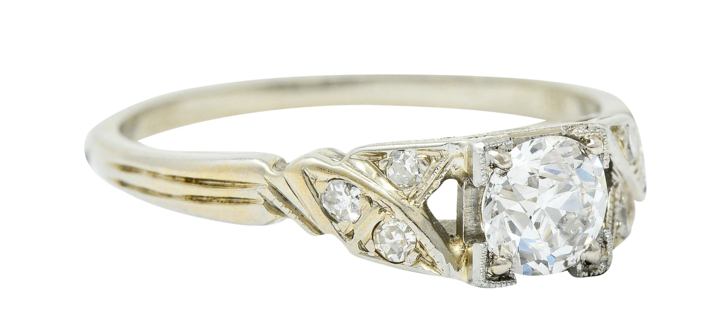 Retro Diamond 18 Karat White Gold Engagement Ring - Image 2