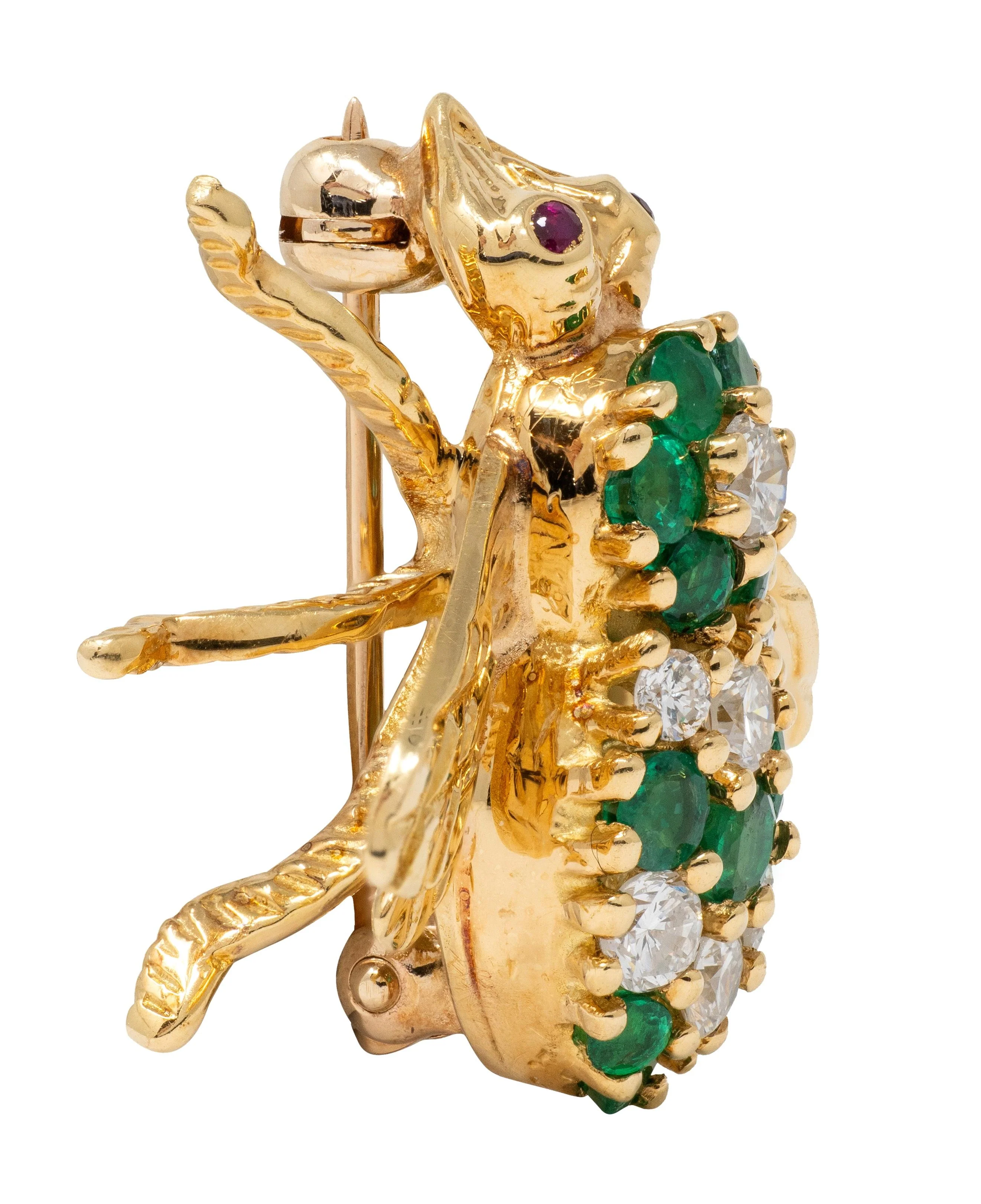 Rosenthal 1980's Diamond Emerald Ruby 18 Karat Yellow Gold Vintage Bee Brooch - Image 3