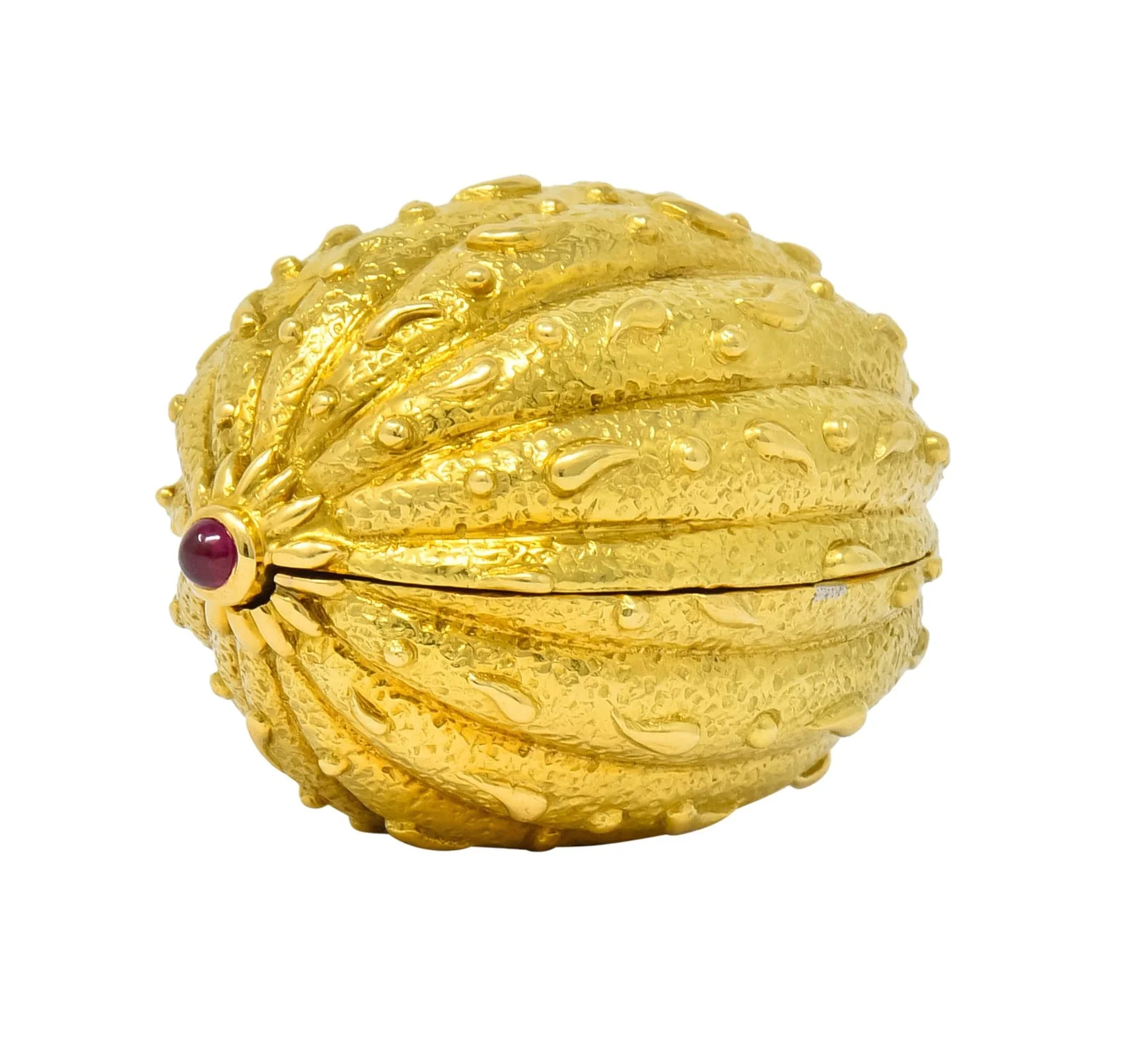 Schlumberger Tiffany & Co. Ruby 18 Karat Gold Walnut Pill Box Circa 1960 - Image 3