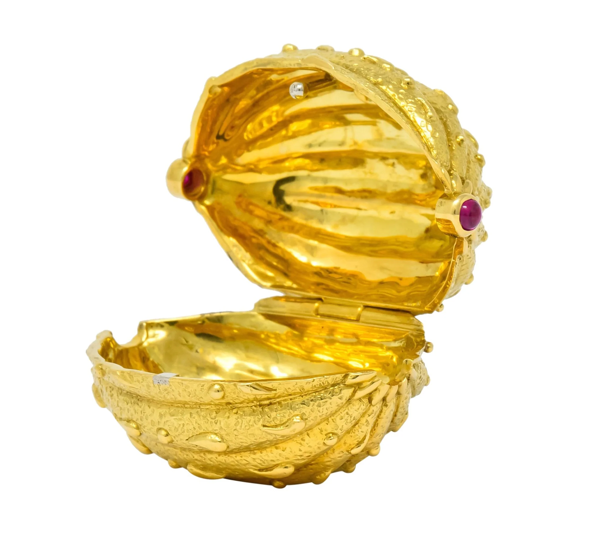 Schlumberger Tiffany & Co. Ruby 18 Karat Gold Walnut Pill Box Circa 1960 - Image 8