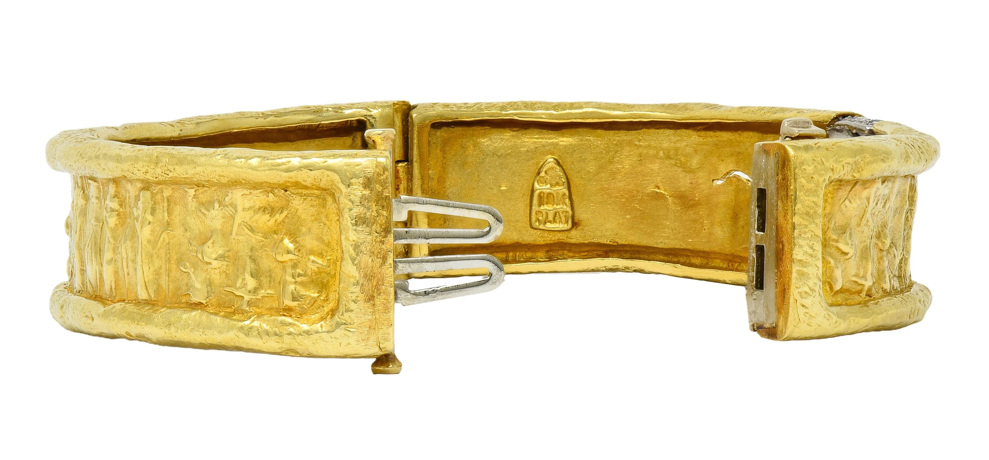 SeidenGang 1990's Diamond Platinum 18 Karat Yellow Gold Vintage Egyptian Bangle Bracelet - Image 10