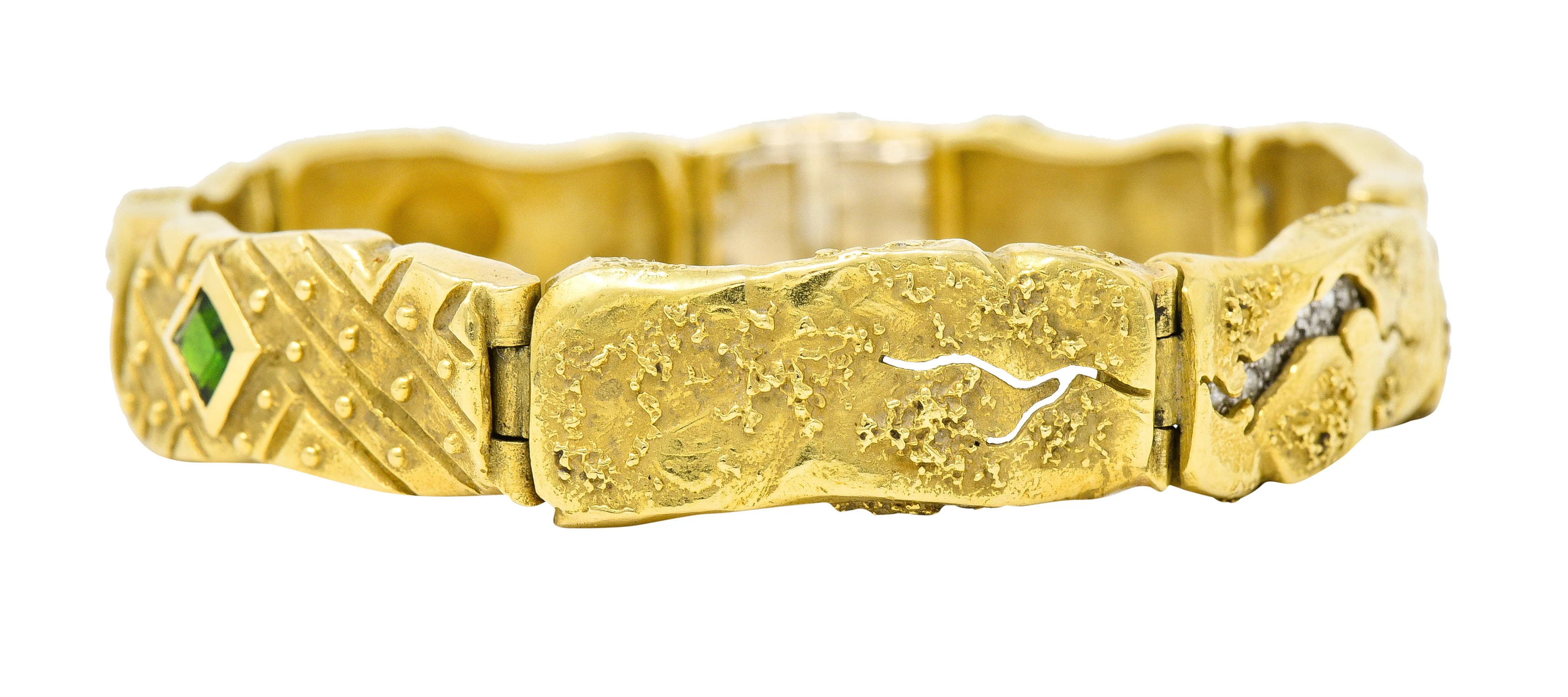 SeidenGang Peridot Diamond 18 Karat Gold Platinum Odyssey Zeus Turtle Bracelet - Image 3