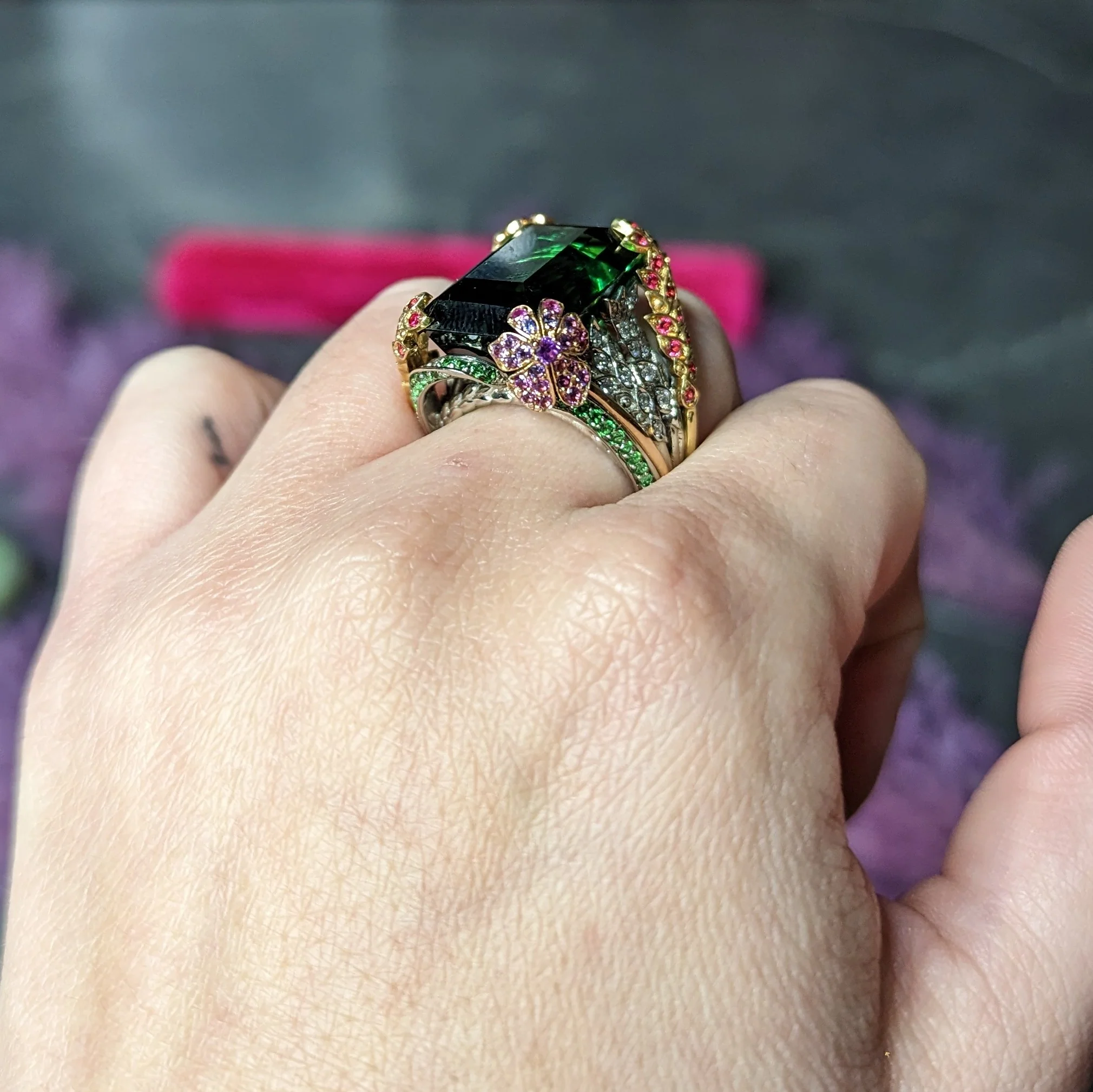 Substantial 28.59 CTW Tourmaline Sapphire Tsavorite Garnet Diamond 19 Karat Yellow Gold Contemporary Cocktail Ring - Image 16