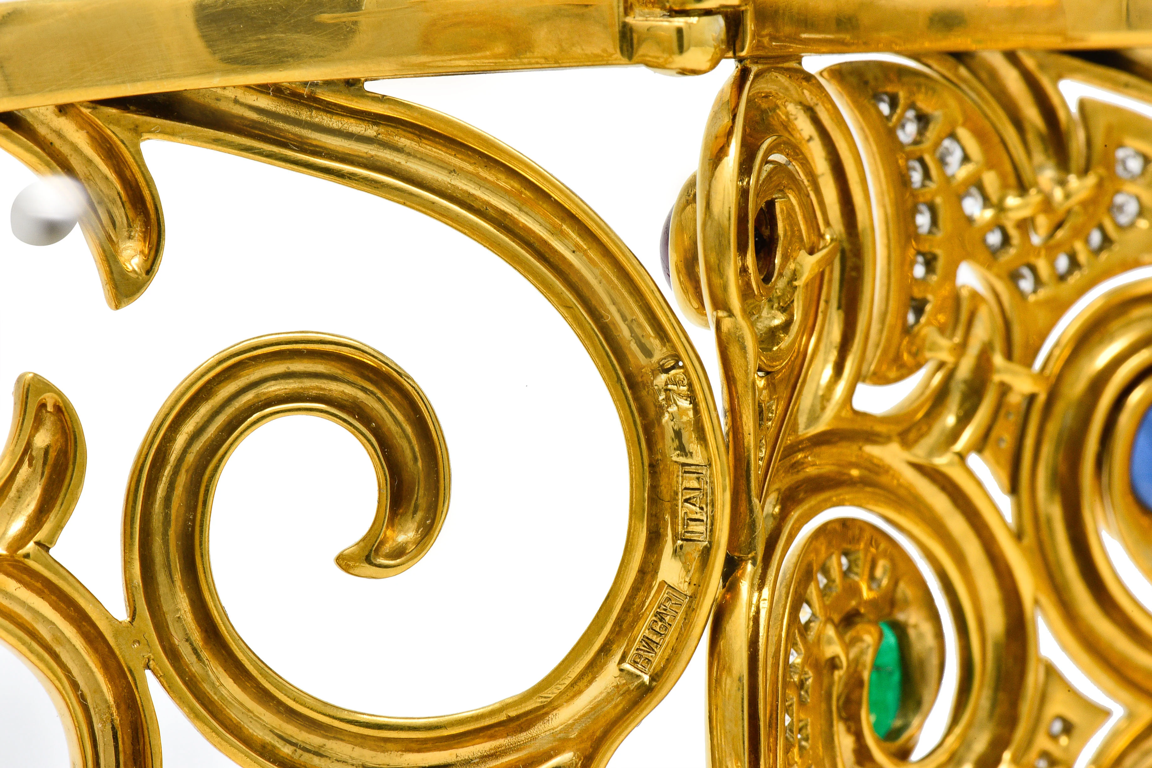 Substantial Bulgari Diamond Sapphire Ruby Emerald 18 Karat Gold Italian Filigree Bangle Bracelet - Image 10