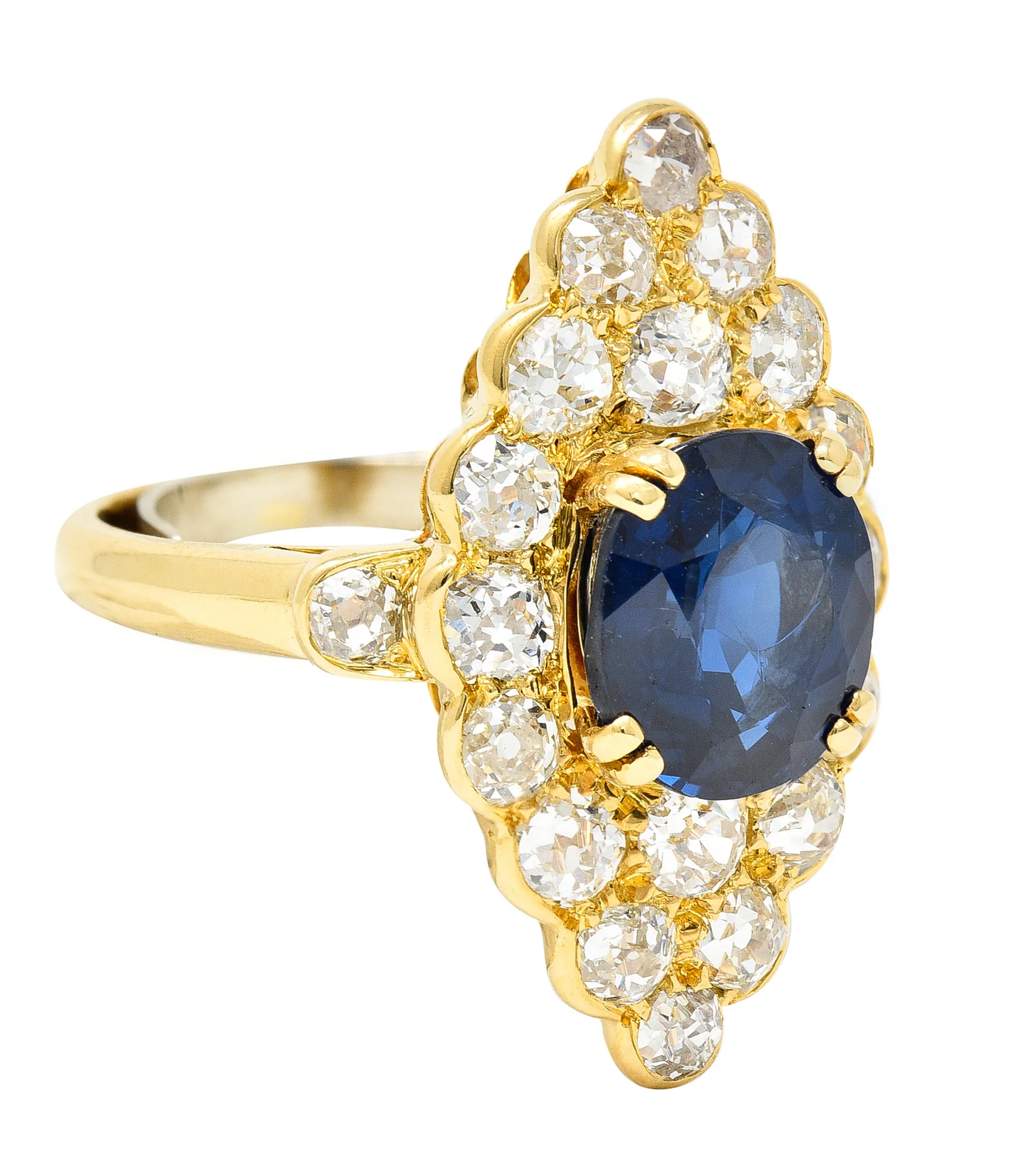 Substantial Chaumet Paris Mid-Century 6.35 CTW No Heat Sapphire Old Mine Cut Diamond 18 Karat Yellow Gold Vintage Navette Cluster Ring GIA - Image 2