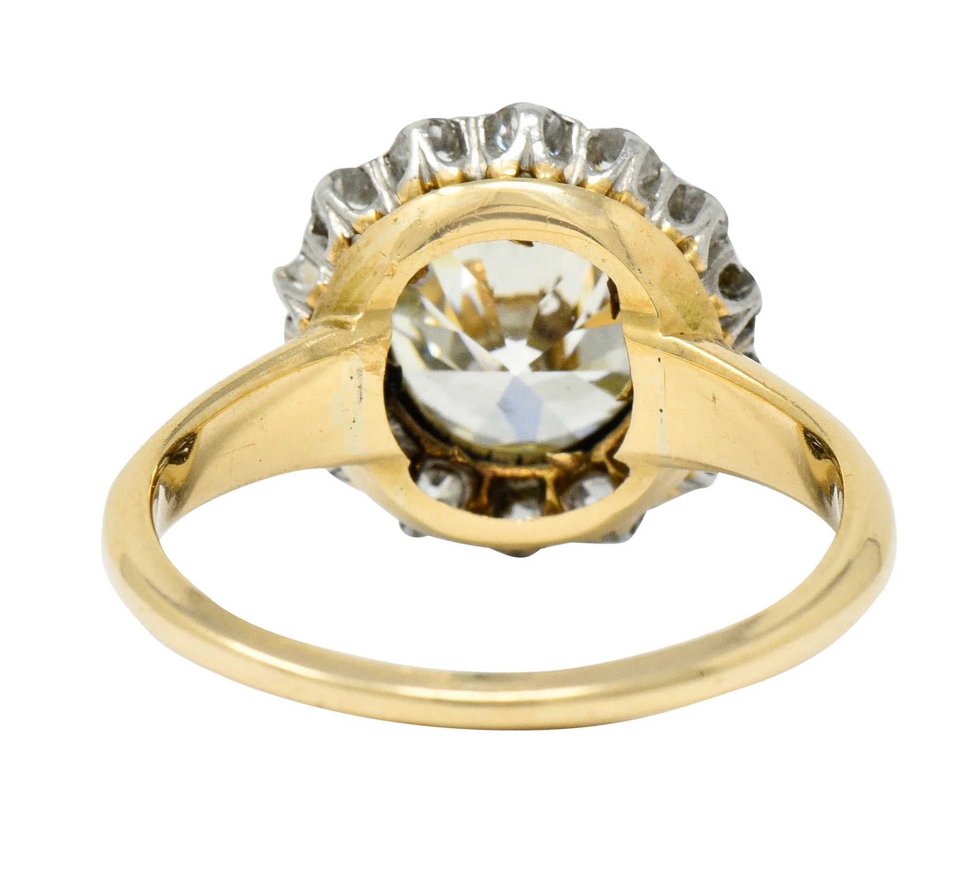 Superb Edwardian 2.61 CTW Diamond Platinum-Topped 14 Karat Gold Cluster Engagement Ring GIA - Image 4