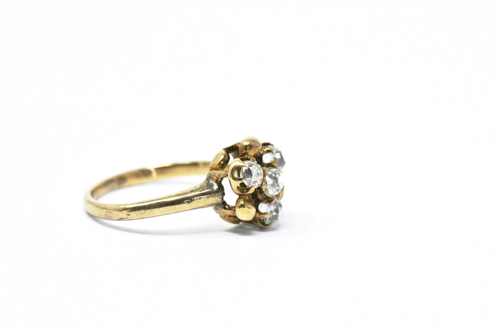 Sweet Victorian 0.50 CTW Mine Cut Diamond 14 Karat Gold Ring - Image 3