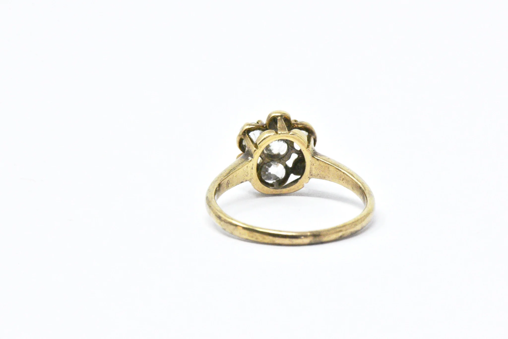 Sweet Victorian 0.50 CTW Mine Cut Diamond 14 Karat Gold Ring - Image 4
