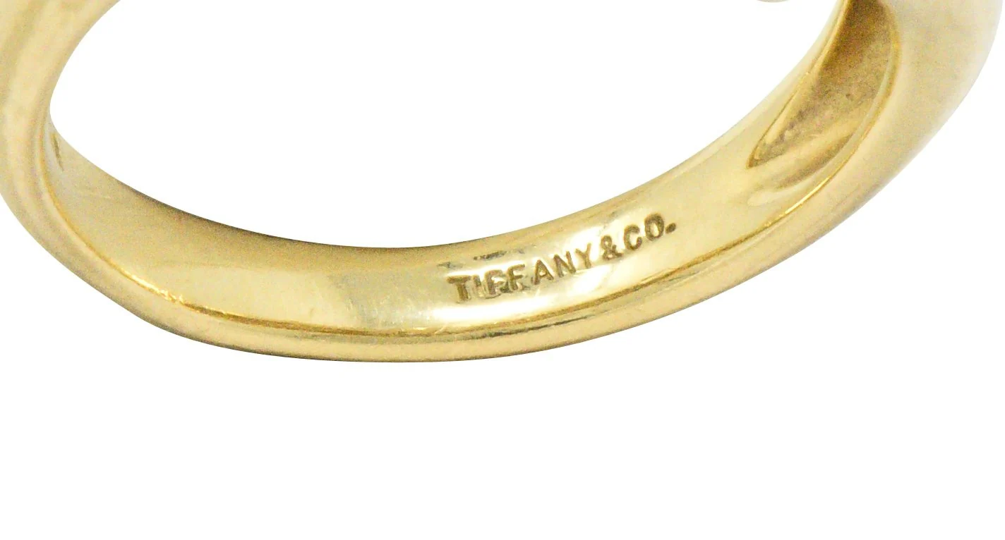 Tiffany & Co. 0.25 CTW Diamond And 18 Karat Gold Heart Ring - Image 7