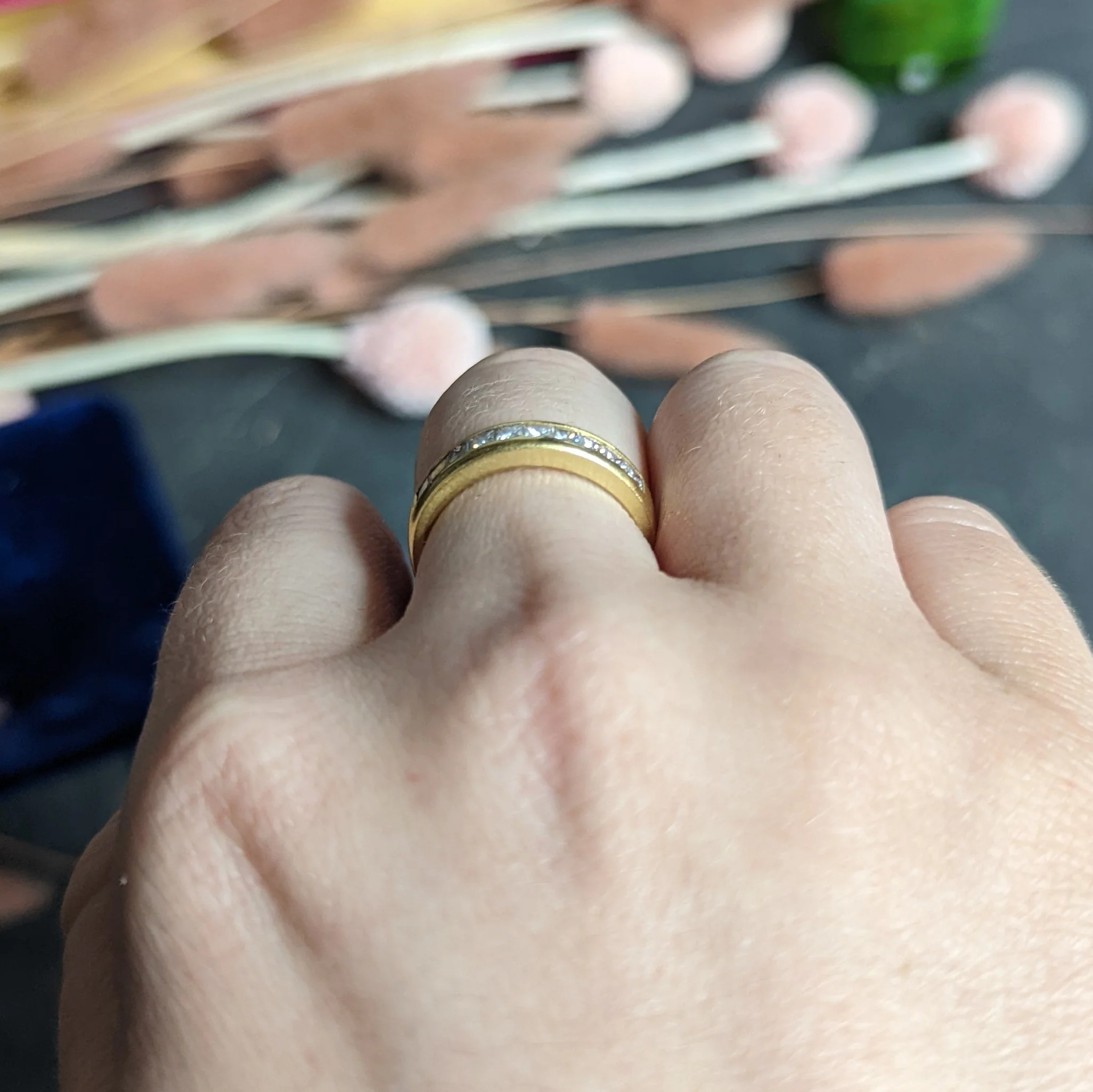 Tiffany & Co. 0.80 CTW Princess Diamond 18 Karat Yellow Gold Channel Band Ring - Image 10