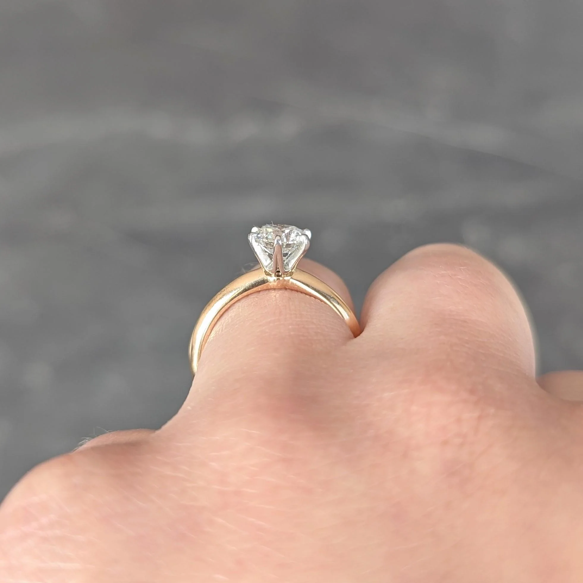 Tiffany & Co. 1.01 CT Diamond Platinum 18 Karat Yellow Gold Solitaire Engagement Ring GIA - Image 13