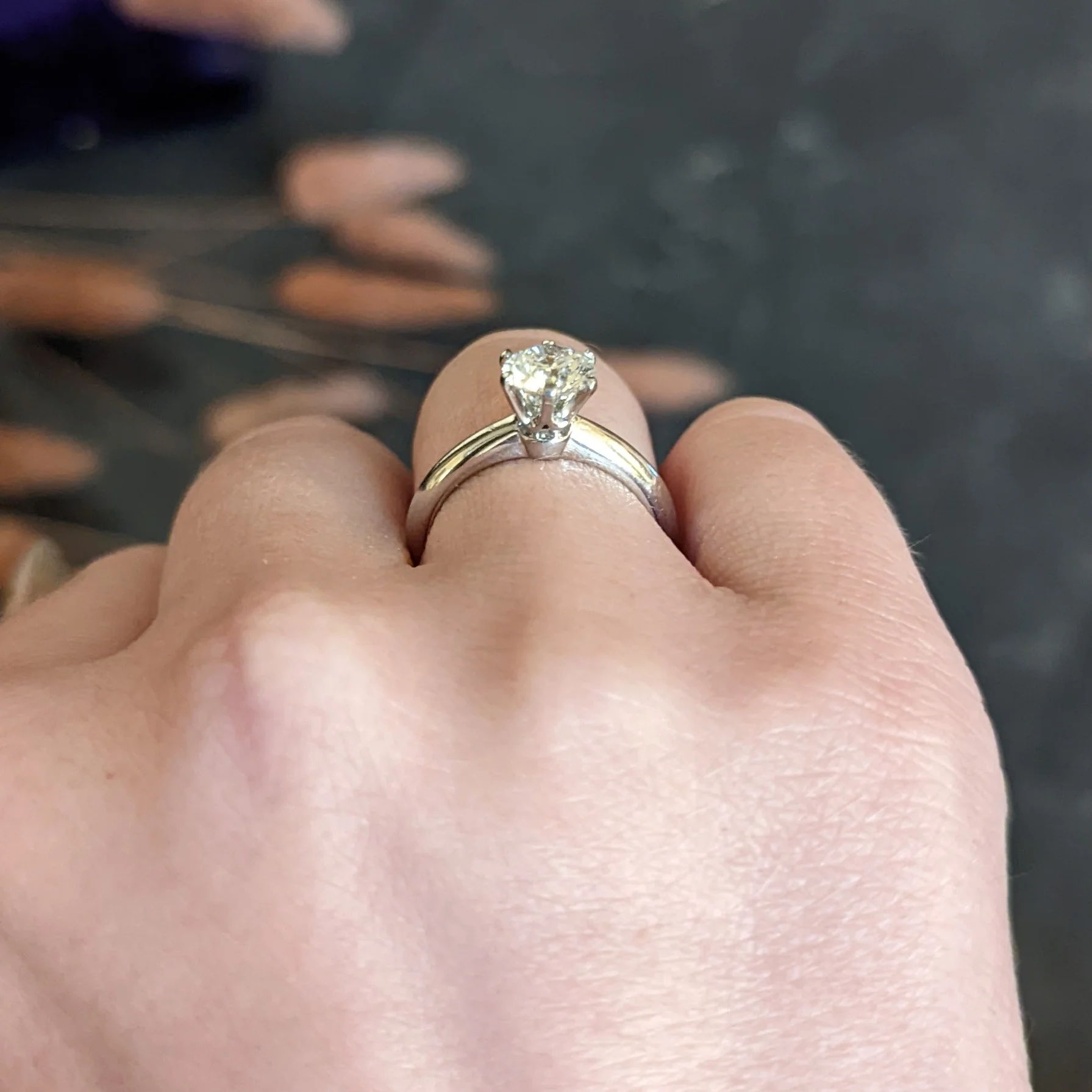 Tiffany & Co. 1.14 CTW Diamond Platinum Solitaire Engagement Ring GIA - Image 13