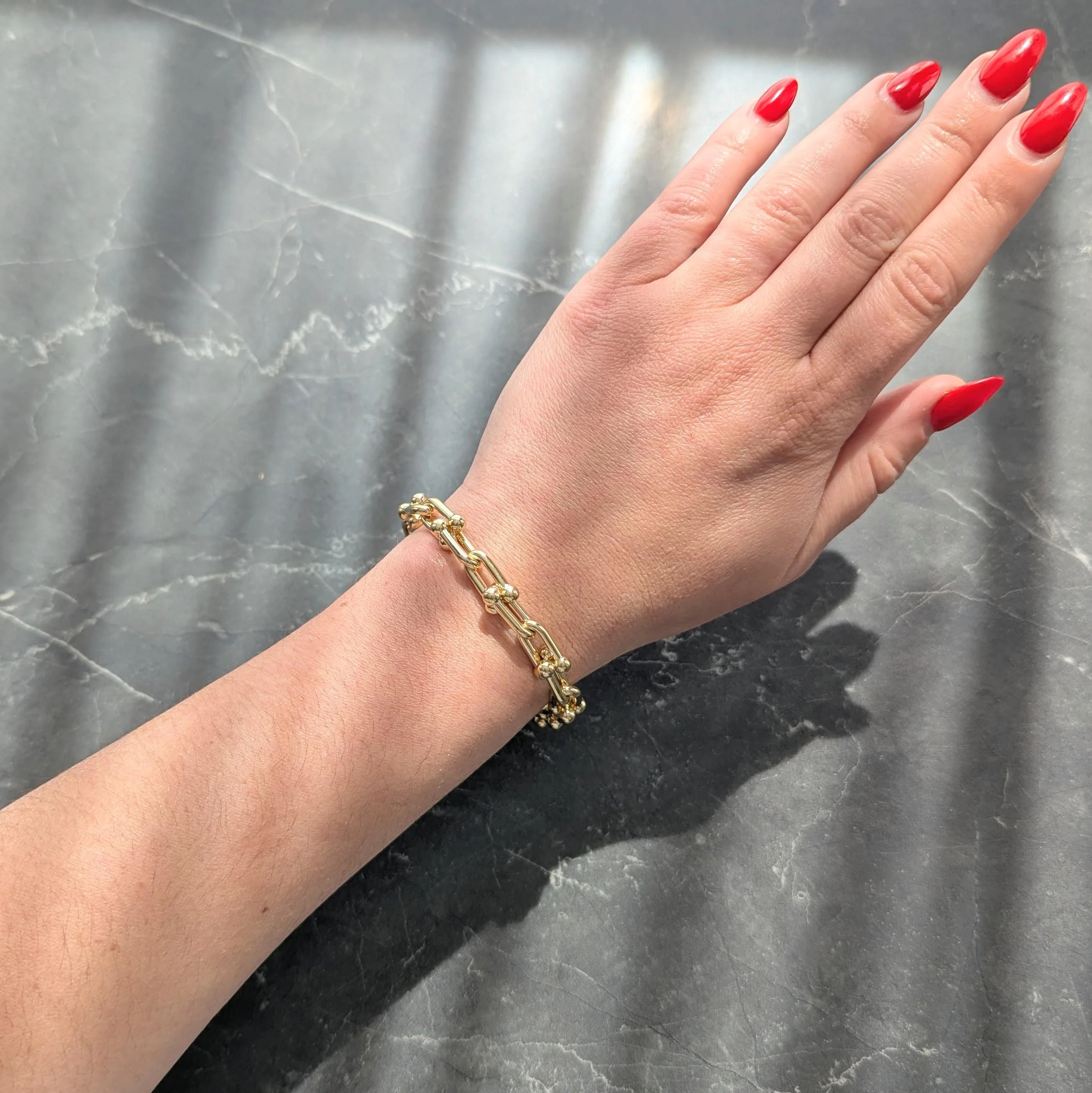 Tiffany & Co. 18 Karat Yellow Gold Small Hardware Link Bracelet - Image 2