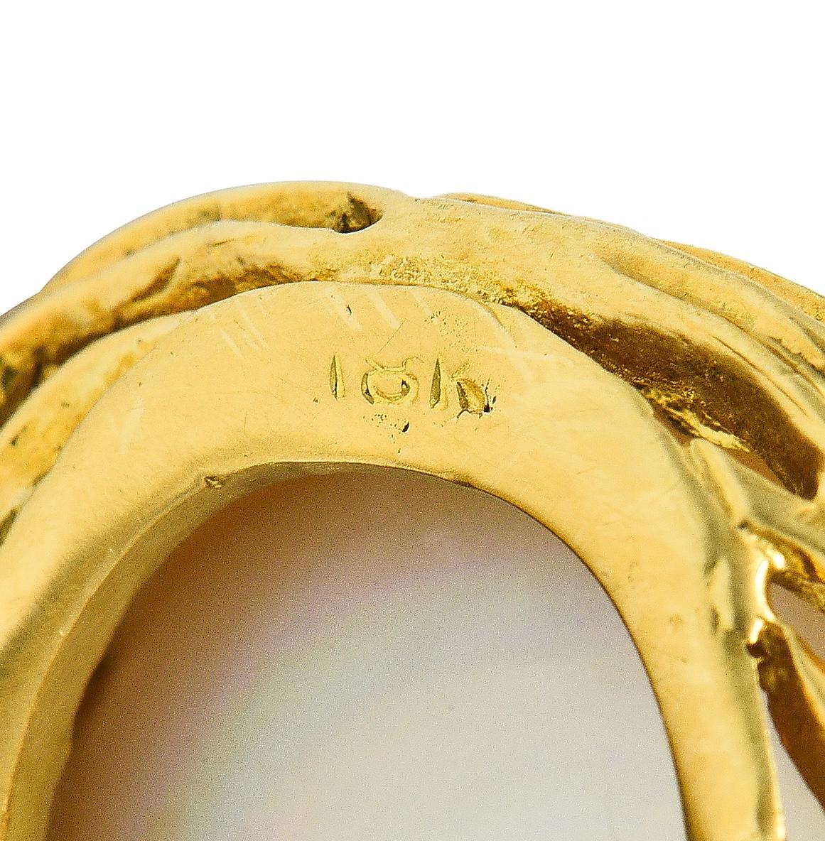 Tiffany & Co. 1960's Mabé Pearl 18 Karat Yellow Gold Vintage Nest Ring - Image 8