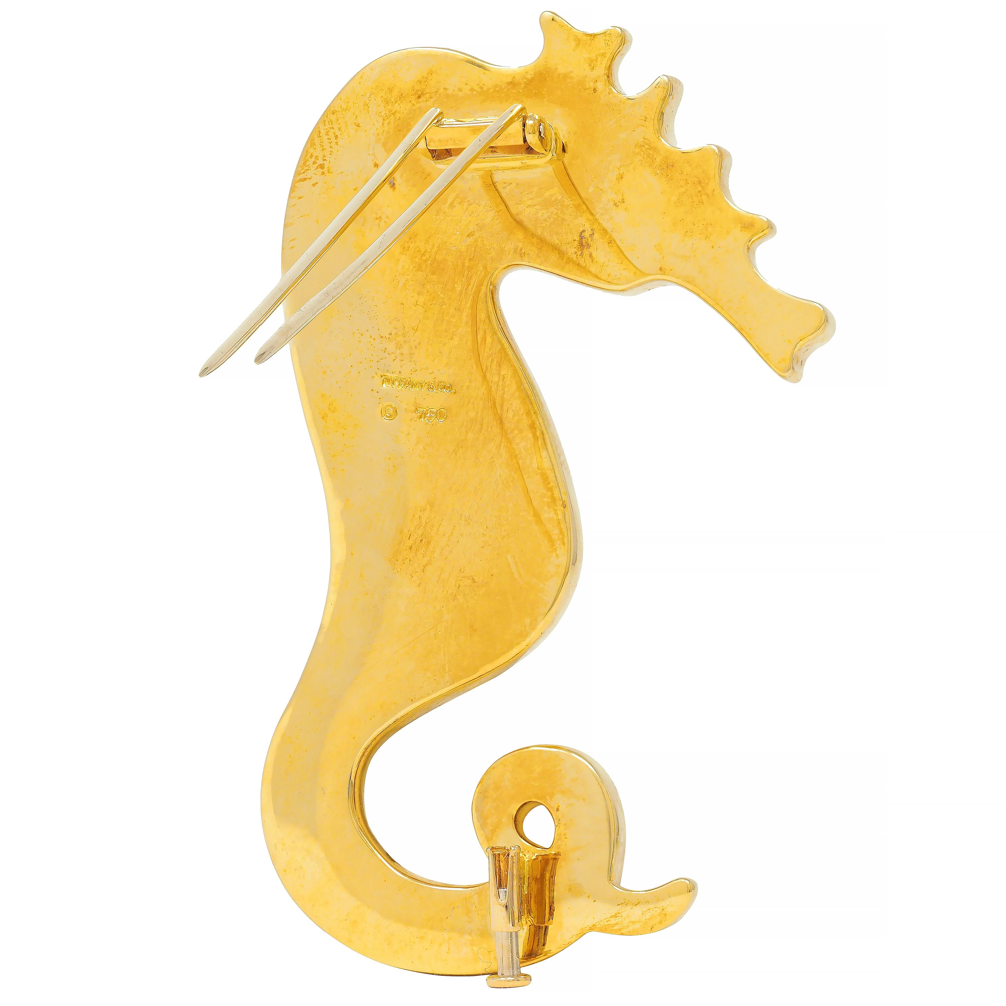Tiffany & Co. 1970's Lapis Lazuli Mother-Of-Pearl Onyx 18 Karat Gold Vintage Seahorse Brooch - Image 6