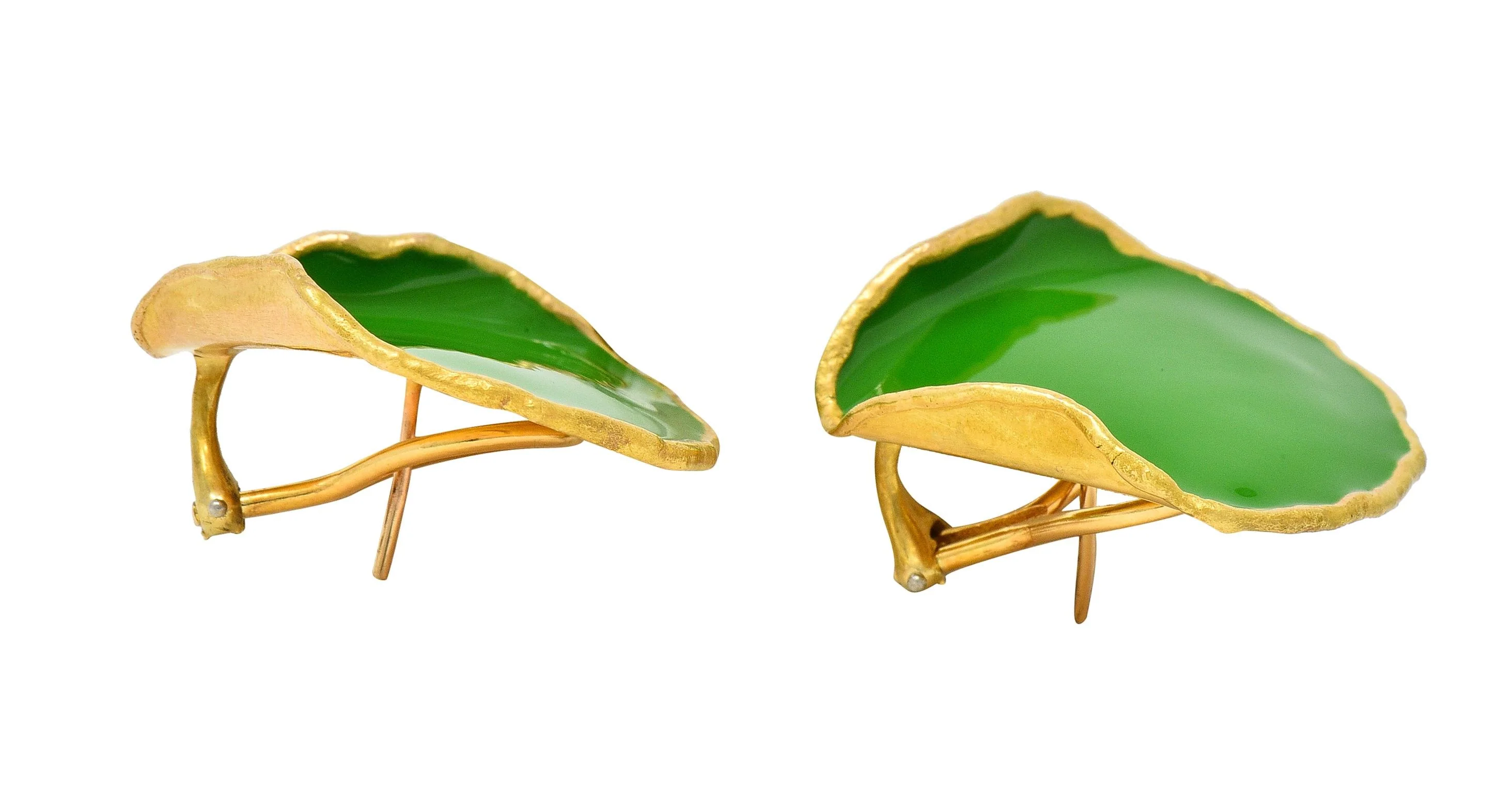 Tiffany & Co. 1979 Green Enamel 18 Karat Yellow Gold Vintage Rose Petal Earrings - Image 8
