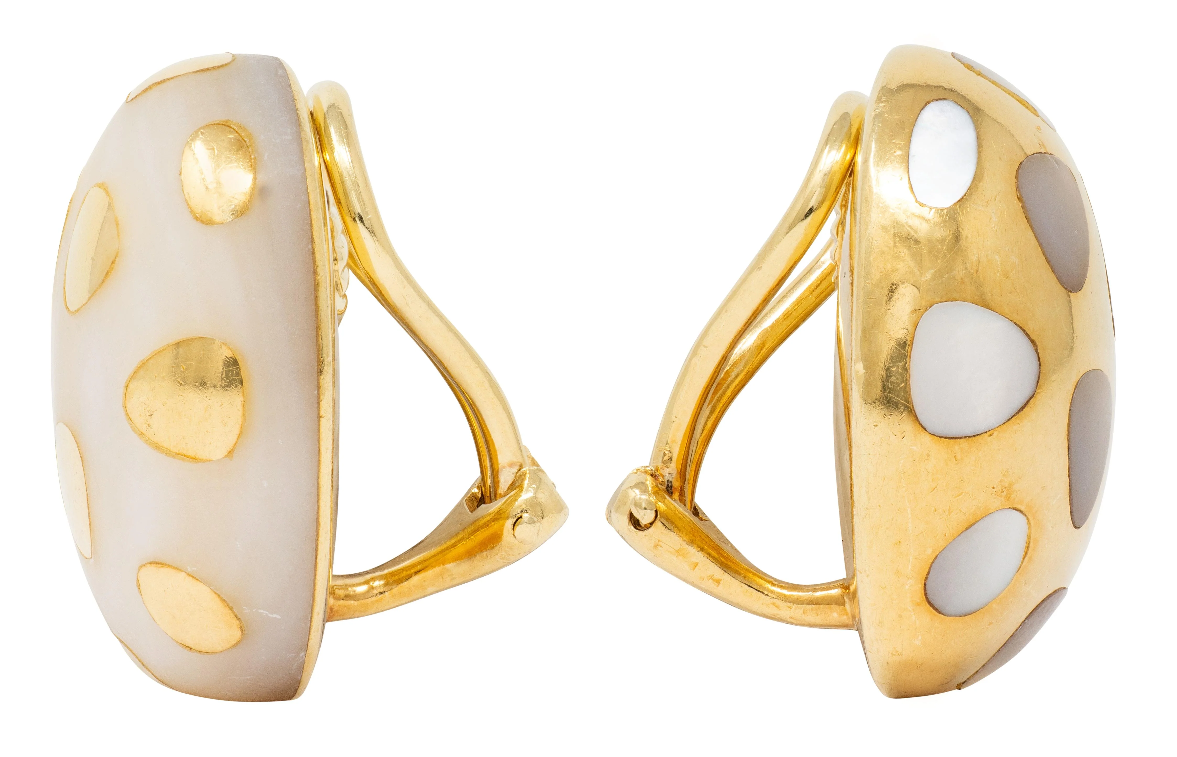 Tiffany & Co. 1980's Mother-Of-Pearl 18 Karat Yellow Gold Vintage Inlay Positive Negative Ear-Clip Earrings - Image 3