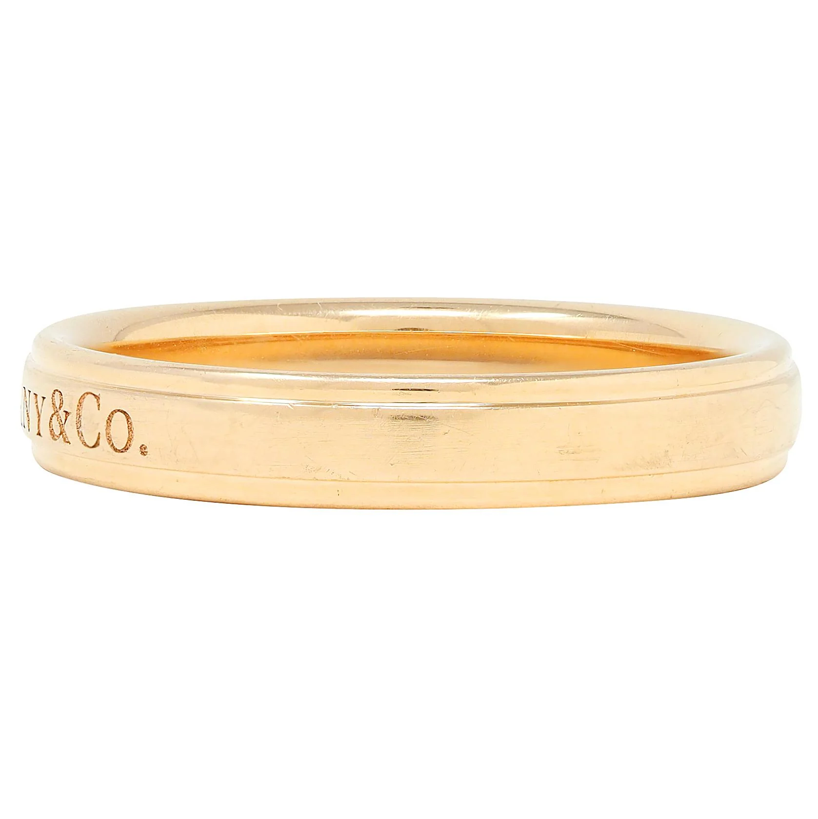 Tiffany & Co. 1990's 18 Karat Yellow Gold Vintage Logo Wedding Band Ring - Image 4