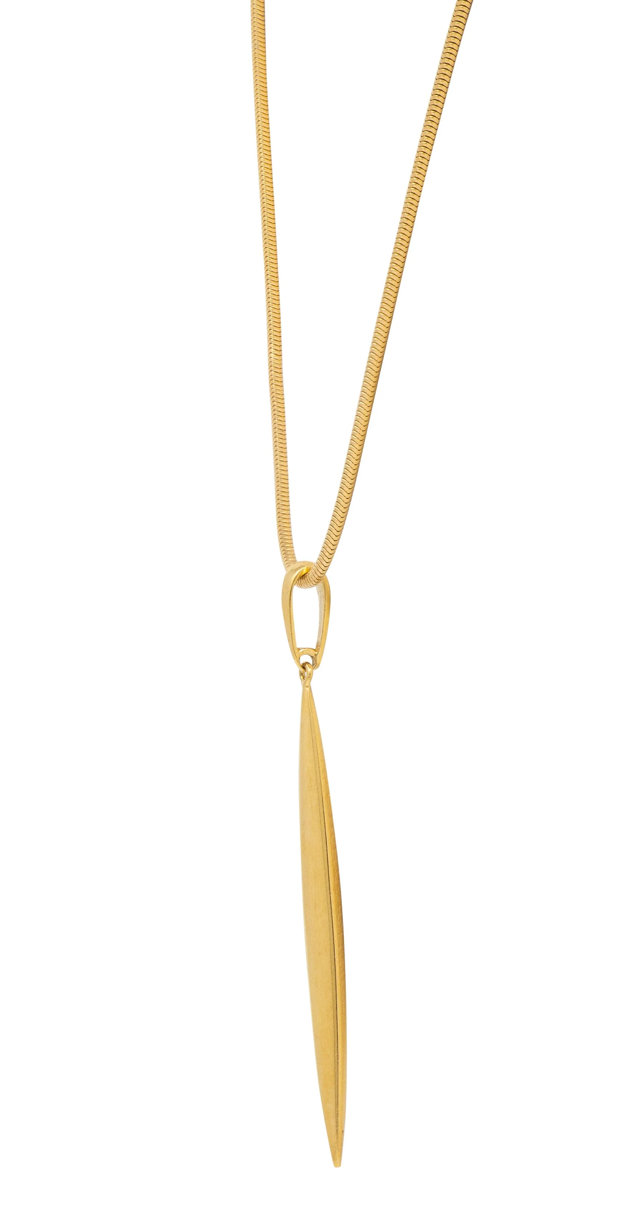 Tiffany & Co. 1990's 18 Karat Yellow Gold Vintage Minimalist Feather Pendant Necklace - Image 4