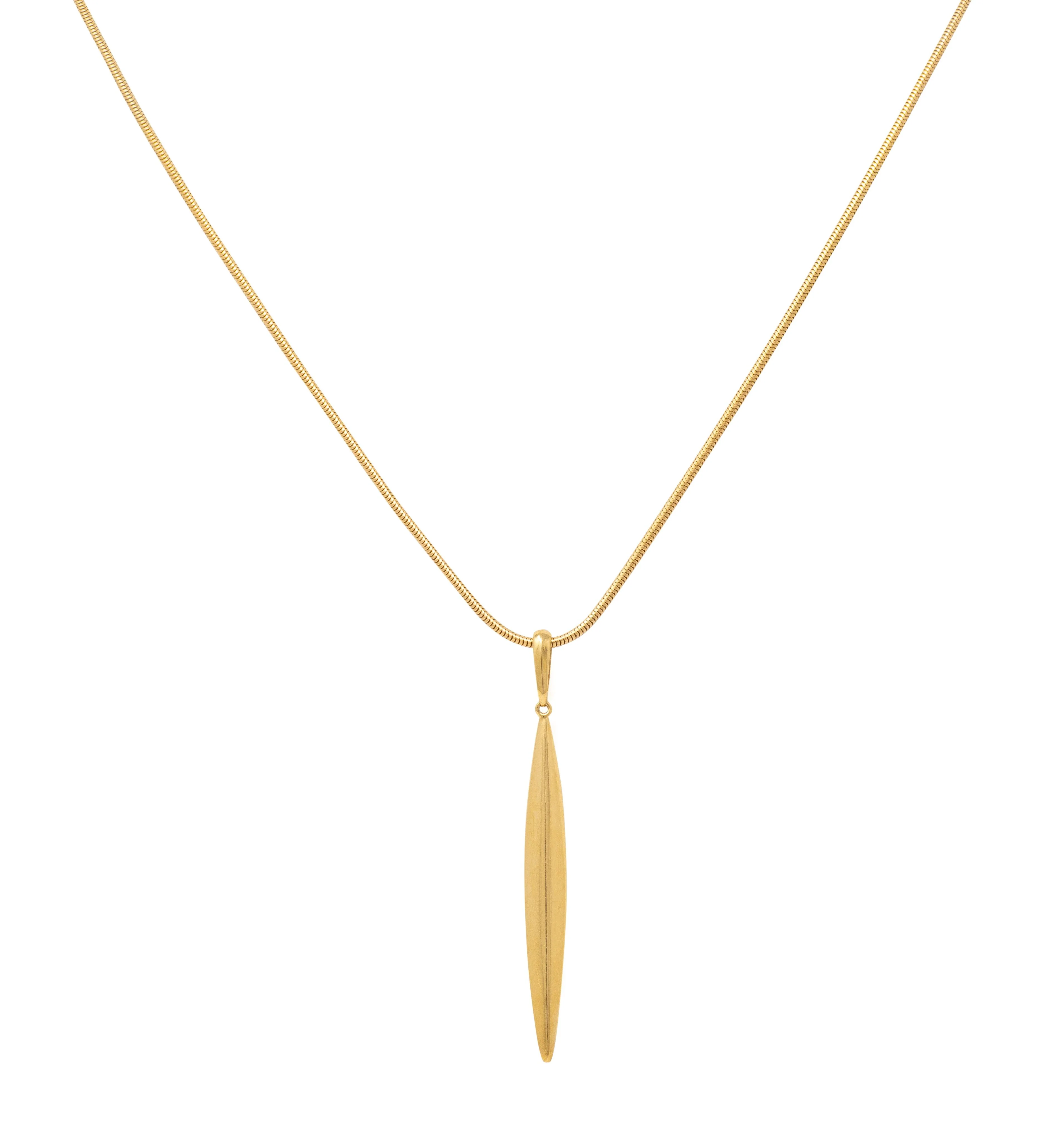 Tiffany & Co. 1990's 18 Karat Yellow Gold Vintage Minimalist Feather Pendant Necklace - Image 5