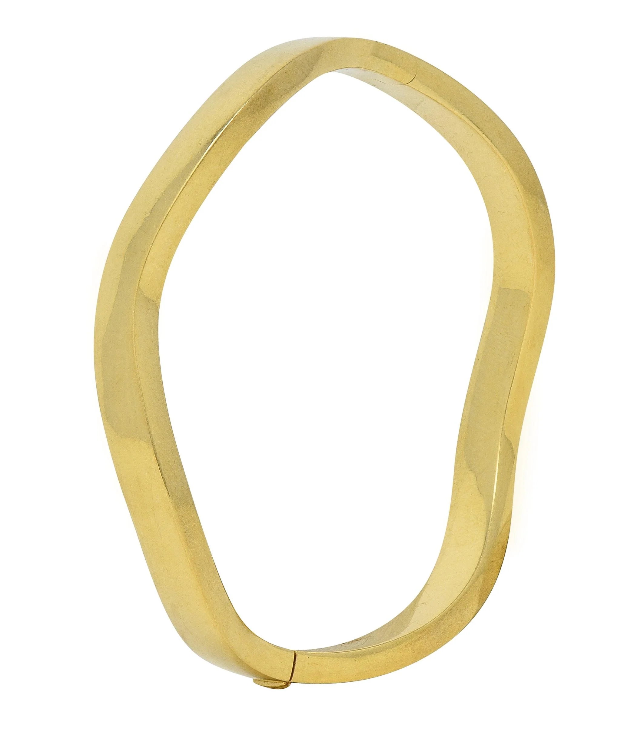 Tiffany & Co. 1990's 18 Karat Yellow Gold Vintage Wave Bangle Bracelet - Image 3
