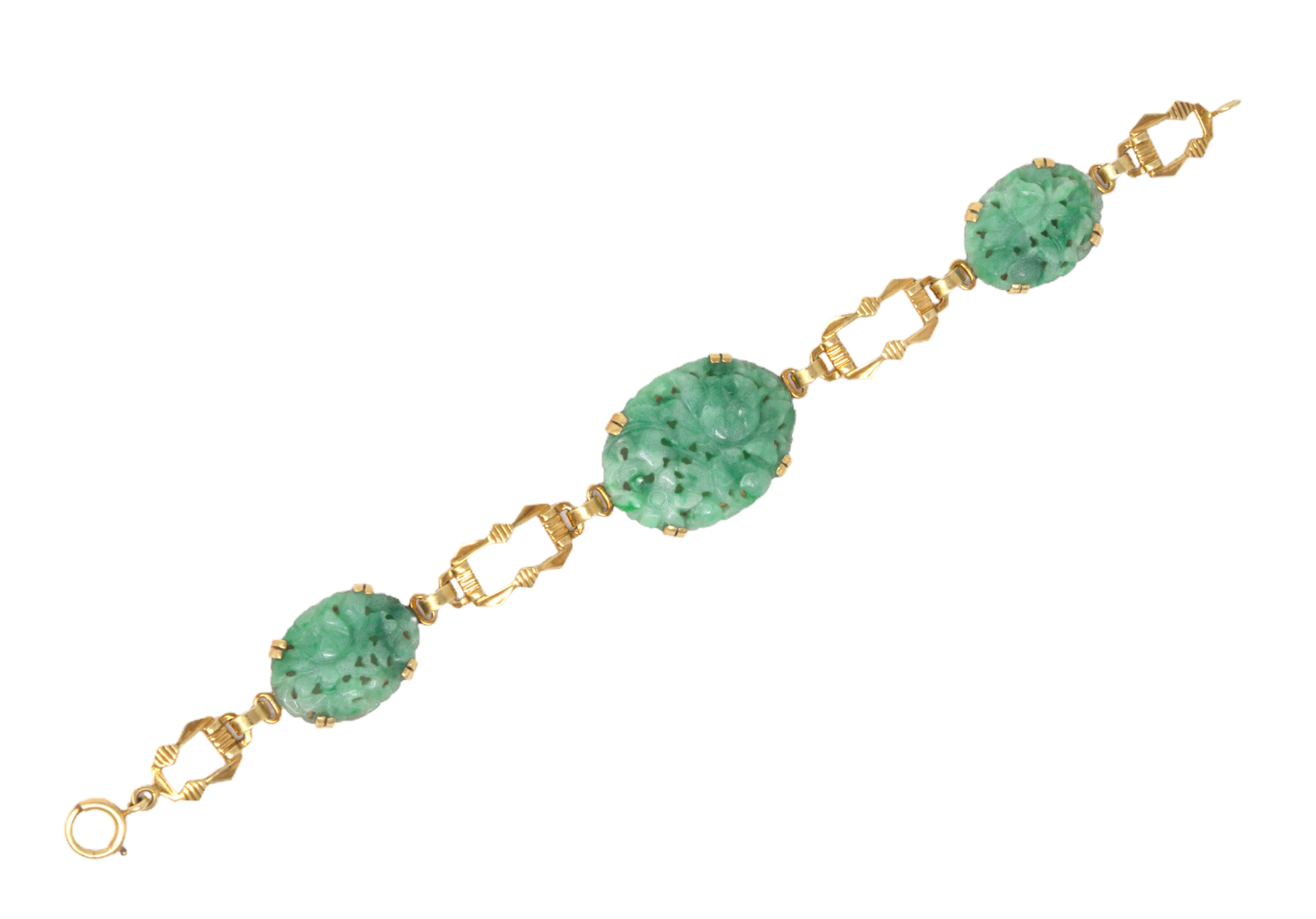 Tiffany & Co. Art Deco Carved Jade 14 Karat Yellow Gold Antique Floral Link Bracelet - Image 3