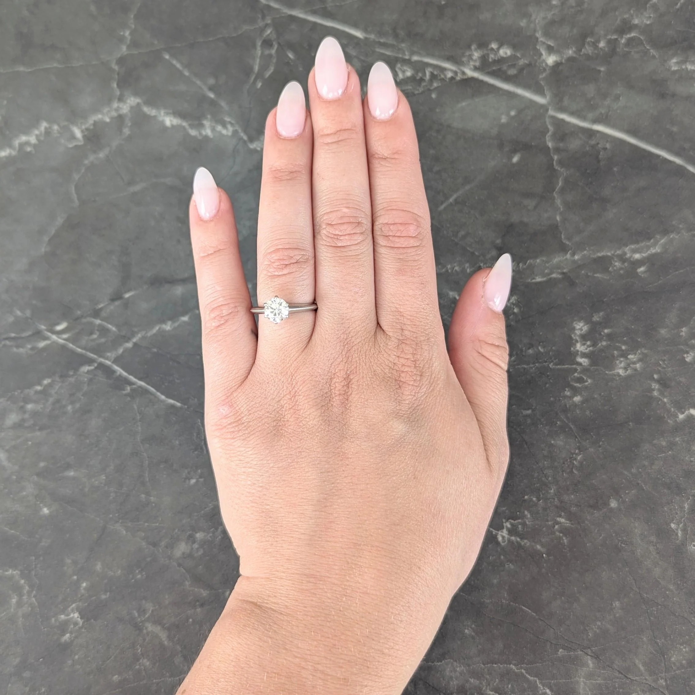 Tiffany & Co. Contemporary 1.11 Round Brilliant Carat Diamond Platinum Solitaire Engagement Ring GIA - Image 8
