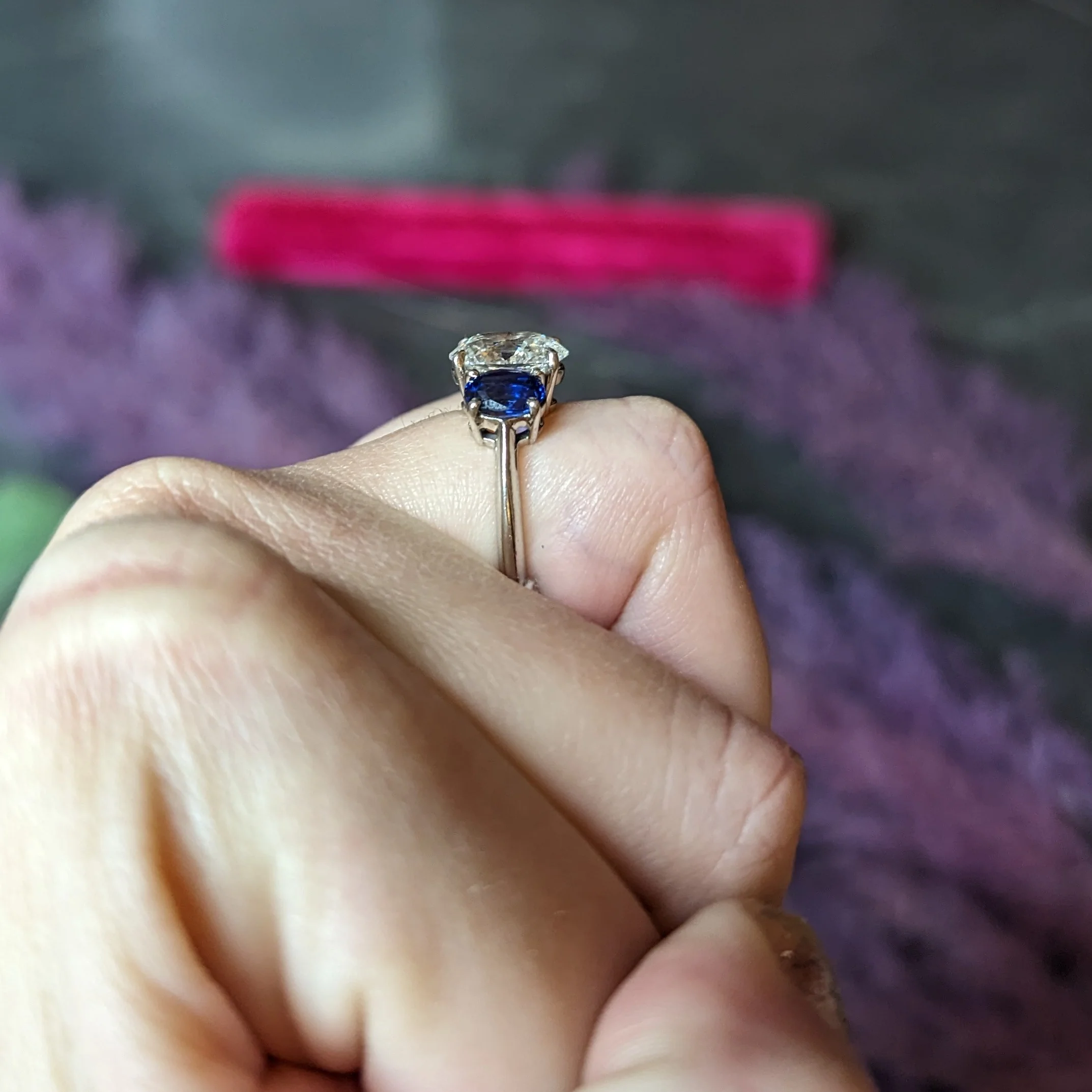 Tiffany & Co. Contemporary 4.26 CTW Oval Cut Diamond Sapphire Platinum Three Stone Engagement Ring - Image 16