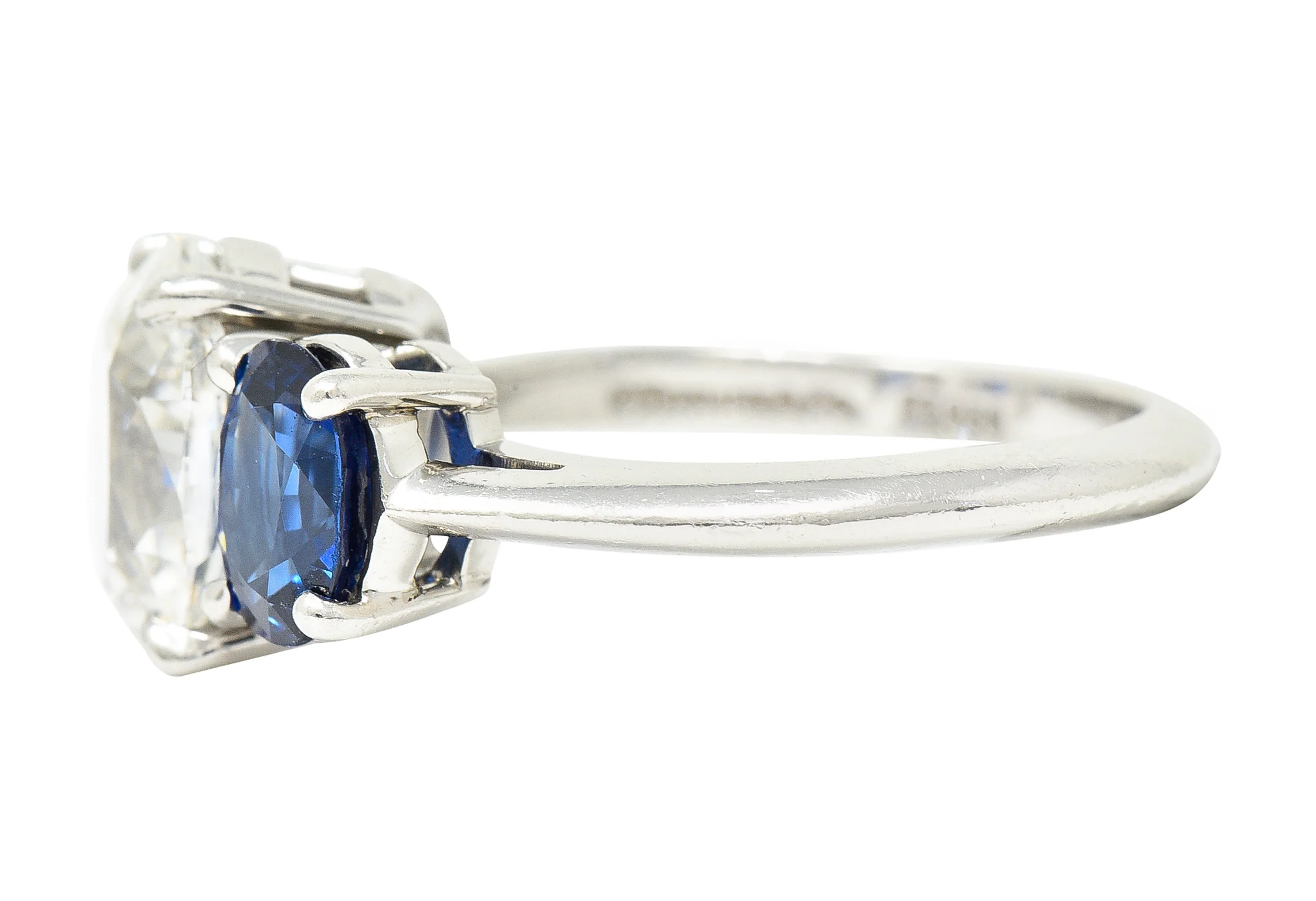 Tiffany & Co. Contemporary 4.26 CTW Oval Cut Diamond Sapphire Platinum Three Stone Engagement Ring - Image 6