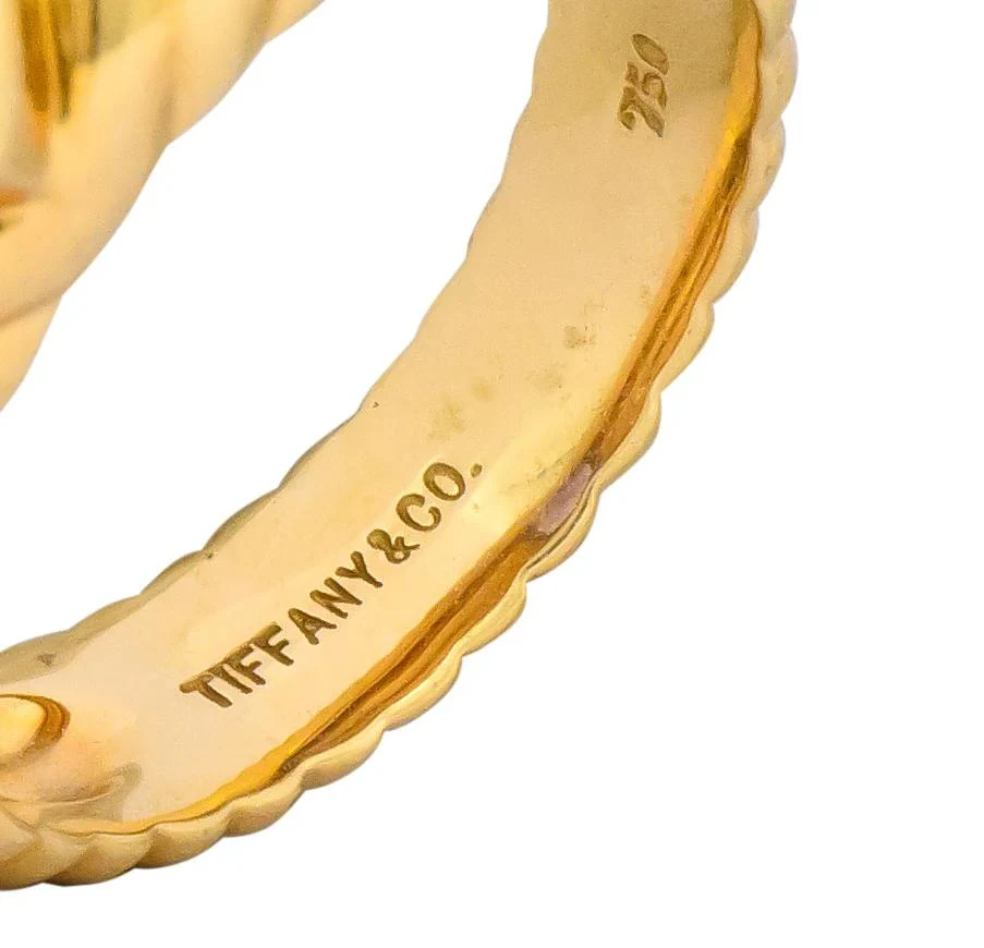 Tiffany & Co. Contemporary Amethyst Heart 18 Karat Gold Ring - Image 6