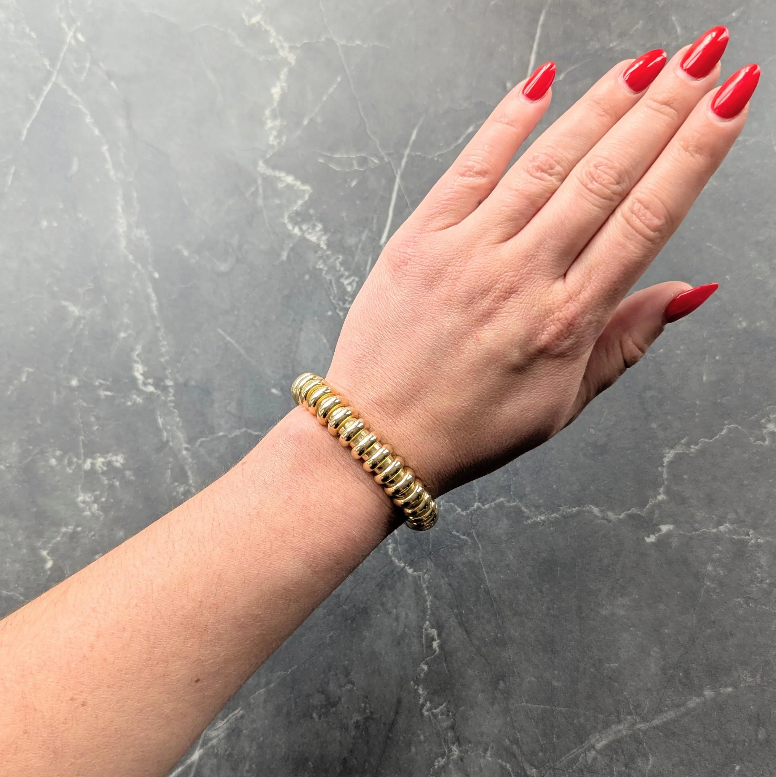Tiffany & Co. Georges L'Enfant French 18 Karat Yellow Gold Vintage Tubogas Link Bracelet - Image 2