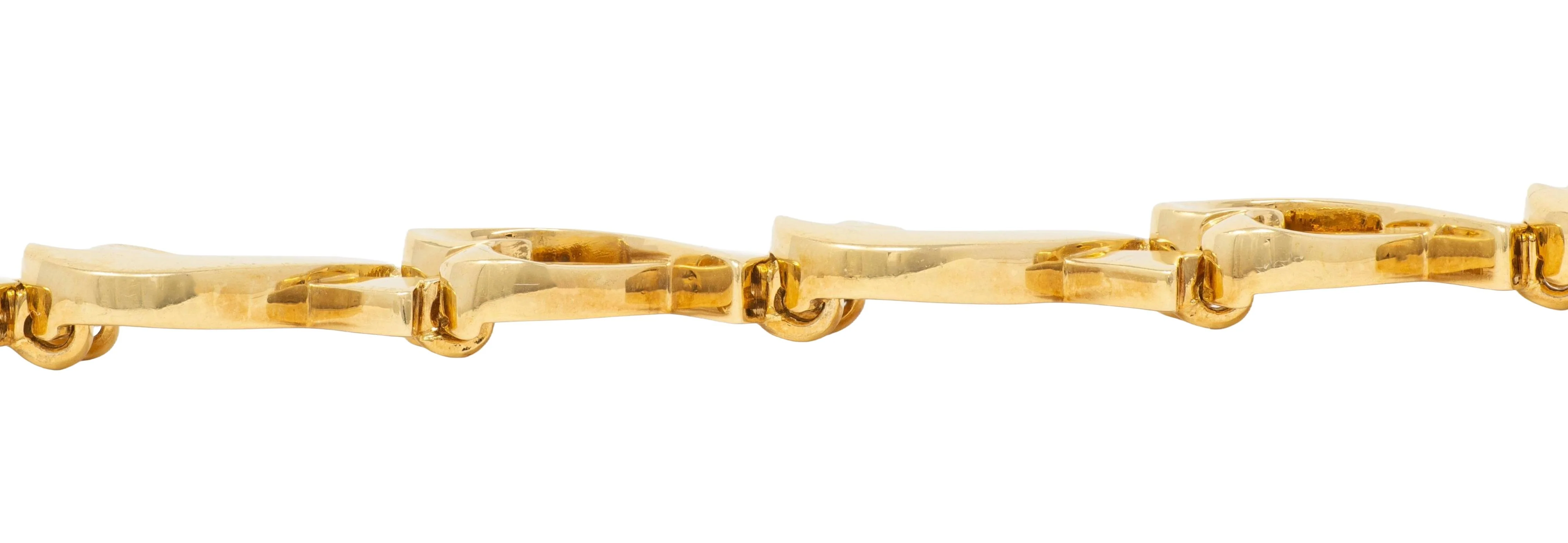 Tiffany & Co. Paloma Picasso 1980's 18 Karat Yellow Gold Vintage Loving Hearts Link Bracelet - Image 6