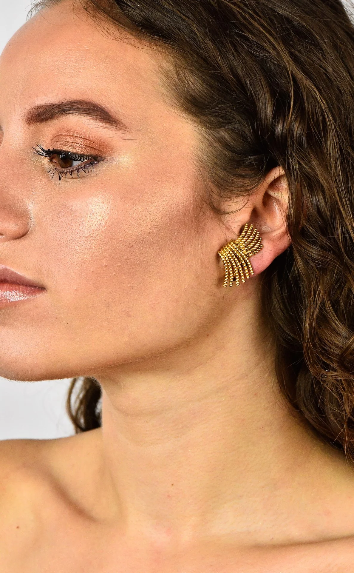 Tiffany & Co. Schlumberger 18 Karat Gold Strand Ear-Clip Earrings - Image 9