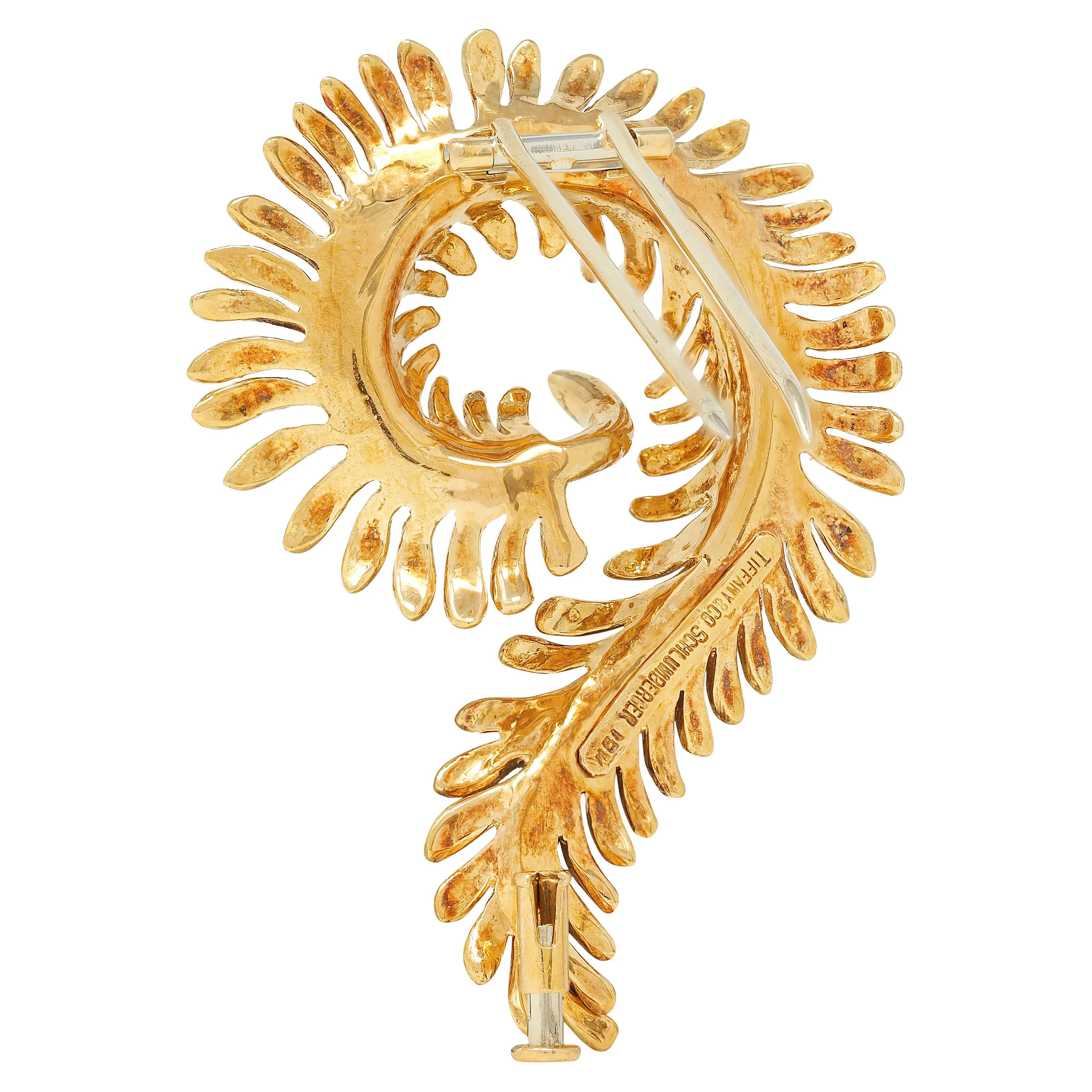 Tiffany & Co. Schlumberger 1960's 18 Karat Yellow Gold Vintage Feather Brooch - Image 6
