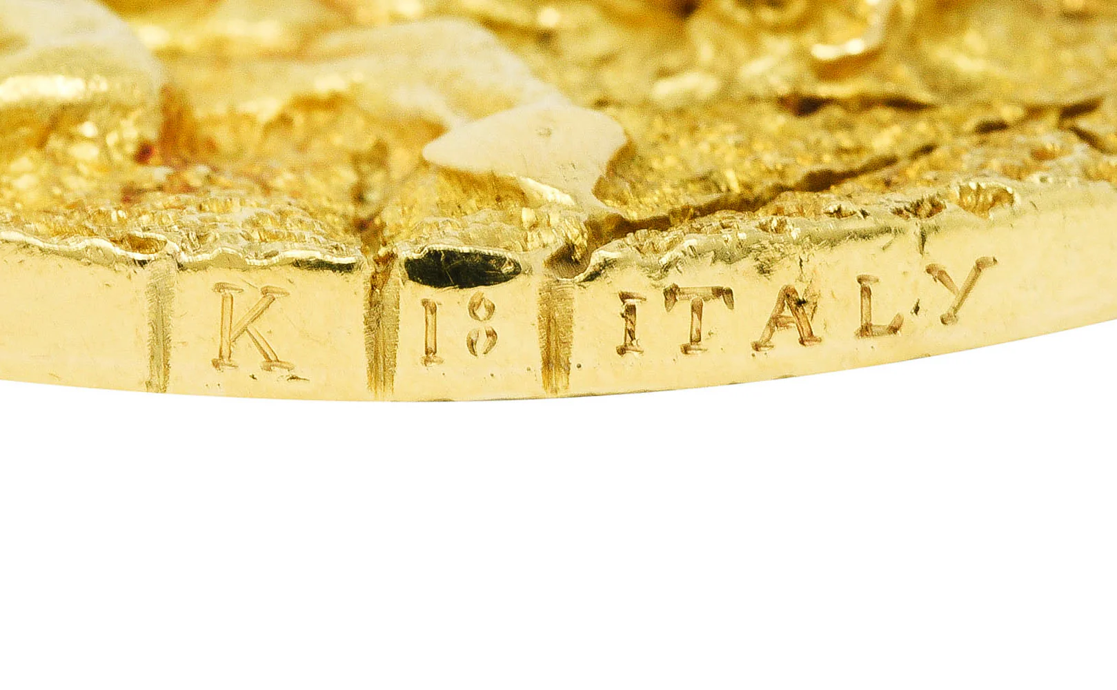 Tiffany & Co. Substantial Vintage 18 Karat Gold Taurus Zodiac Medallion Pendant - Image 6