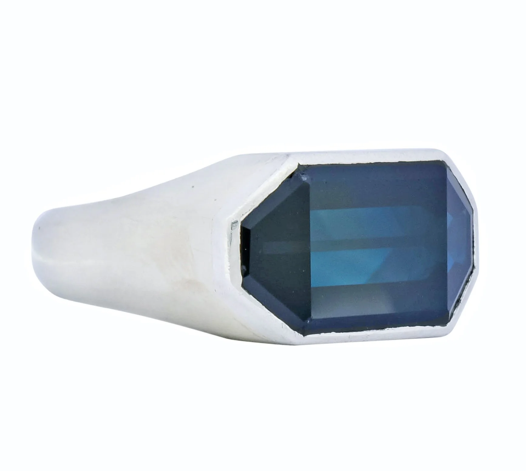 Van Cleef & Arpels 9.00 CTW No Heat Sapphire Platinum-Topped 18 Karat White Gold Men's Ring AGL - Image 3