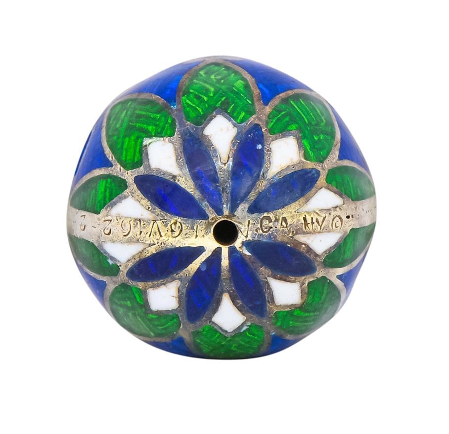 Van Cleef & Arpels Enamel Diamond 14 Karat Gold Egg Pendant Charm - Image 5