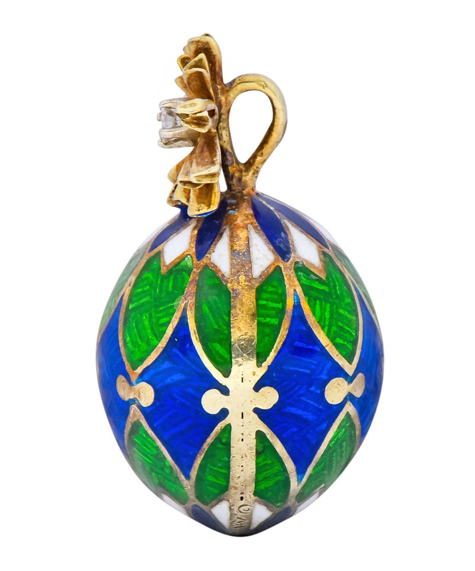 Van Cleef & Arpels Enamel Diamond 14 Karat Gold Egg Pendant Charm - Image 7