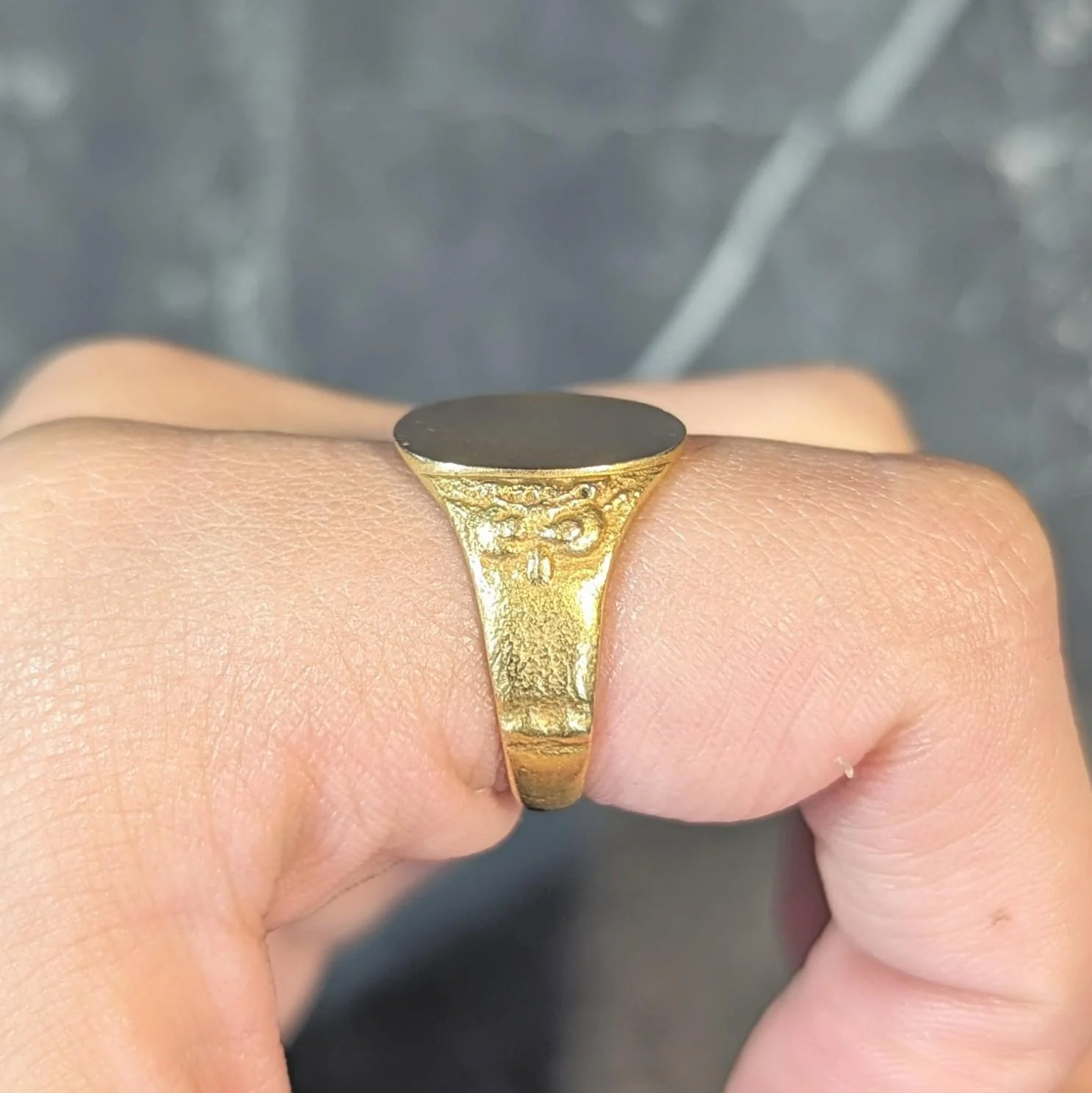 Victorian 14 Karat Yellow Gold Owl Antique Unisex Bird Animal Signet Ring - Image 15