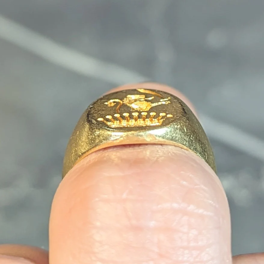 Victorian 18 Karat Yellow Gold Heraldic Lion Intaglio Antique Unisex Signet Ring - Image 15