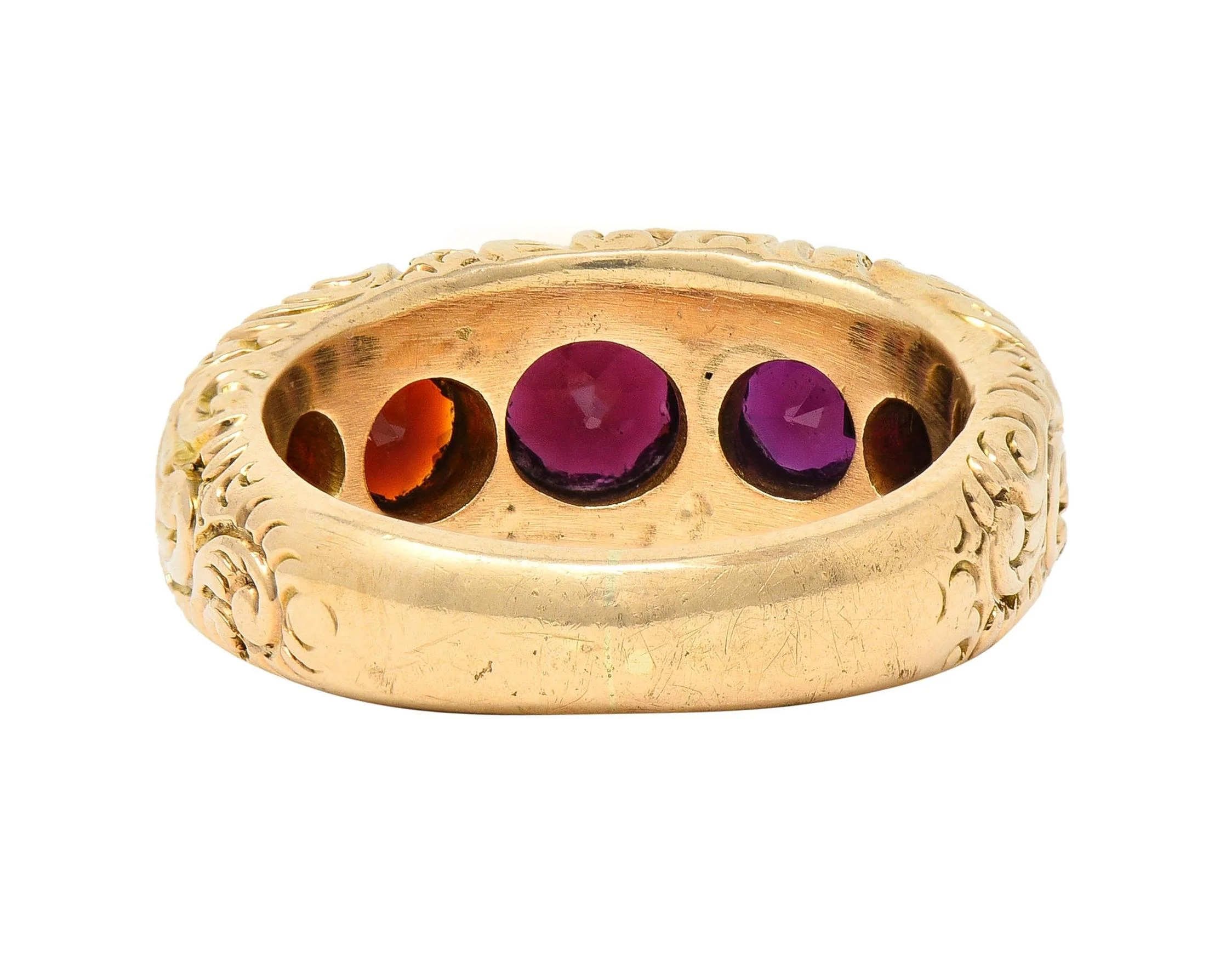 Victorian 3.44 CTW Garnet 14 Karat Yellow Gold Antique Five Stone Unisex Band Ring - Image 4