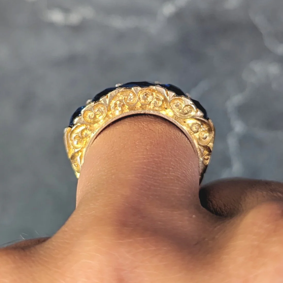 Victorian 4.10 CTW No Heat Sapphire Diamond 18 Karat Yellow Gold Antique Five Stone Band Ring GIA - Image 14