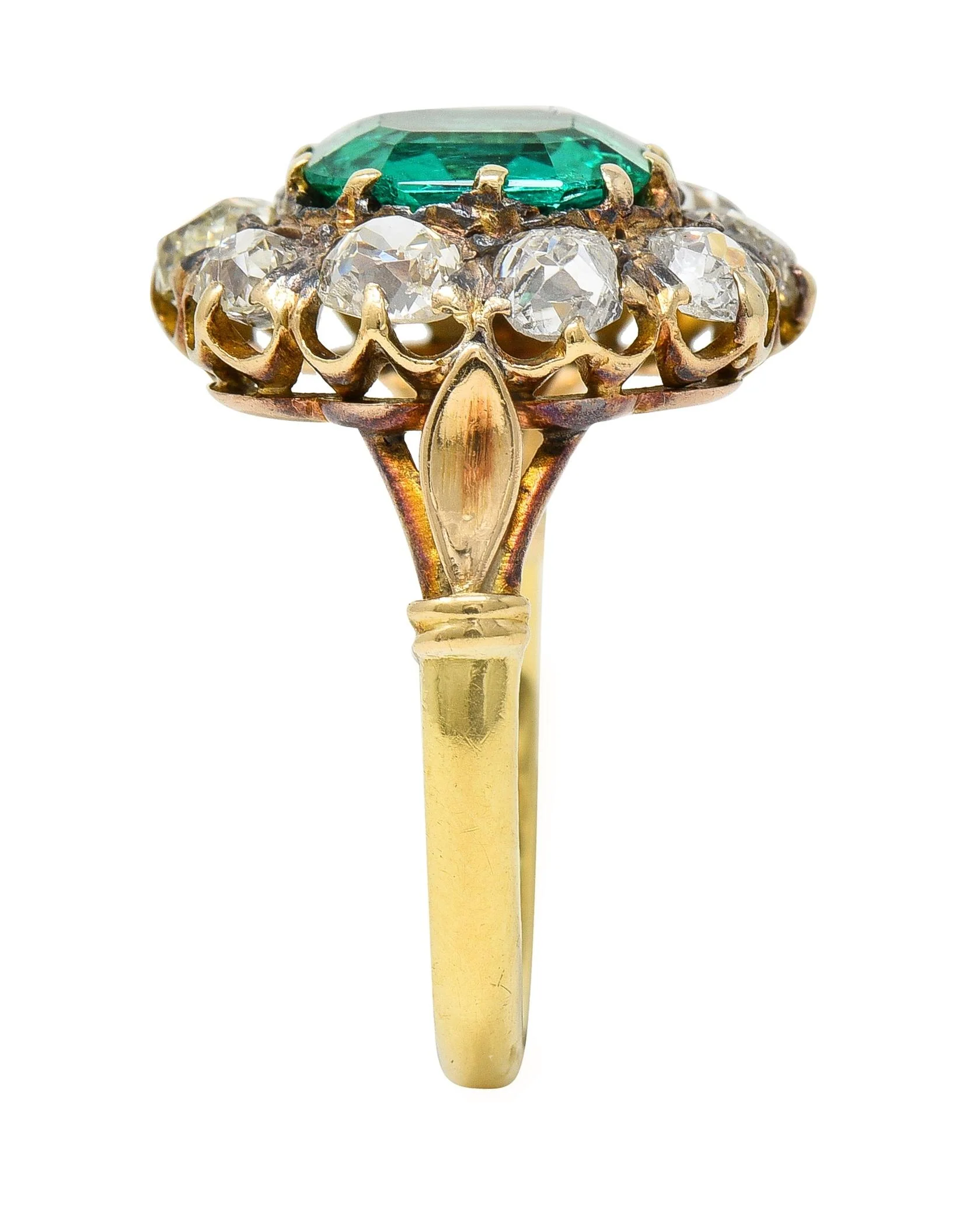 Victorian 4.28 CTW Colombian Emerald Diamond 14 Karat Yellow Gold Antique Halo Ring GIA - Image 10