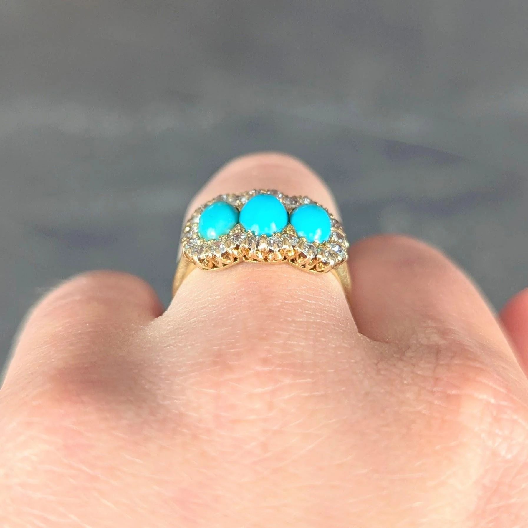 Victorian Diamond Turquoise 18 Karat Yellow Gold Antique Cluster Halo Ring - Image 8